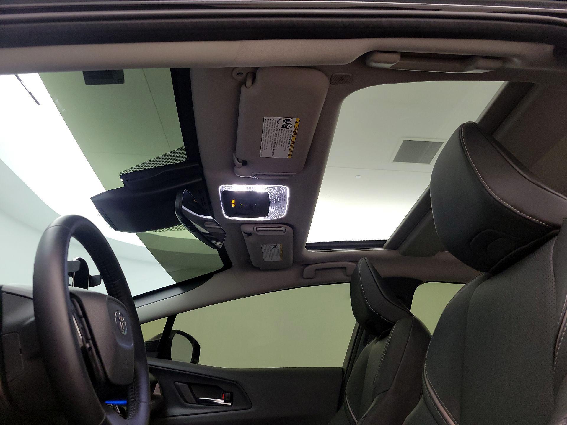 Thumbnail: 2024 Toyota Prius - 19