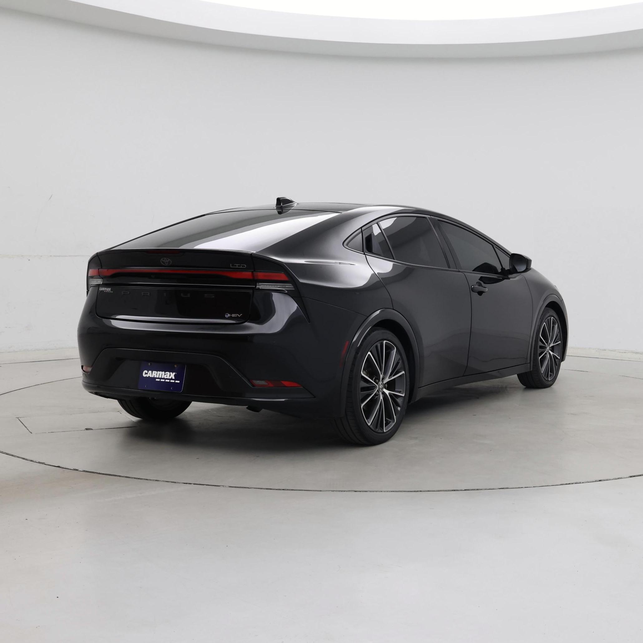 Thumbnail: 2024 Toyota Prius - 8