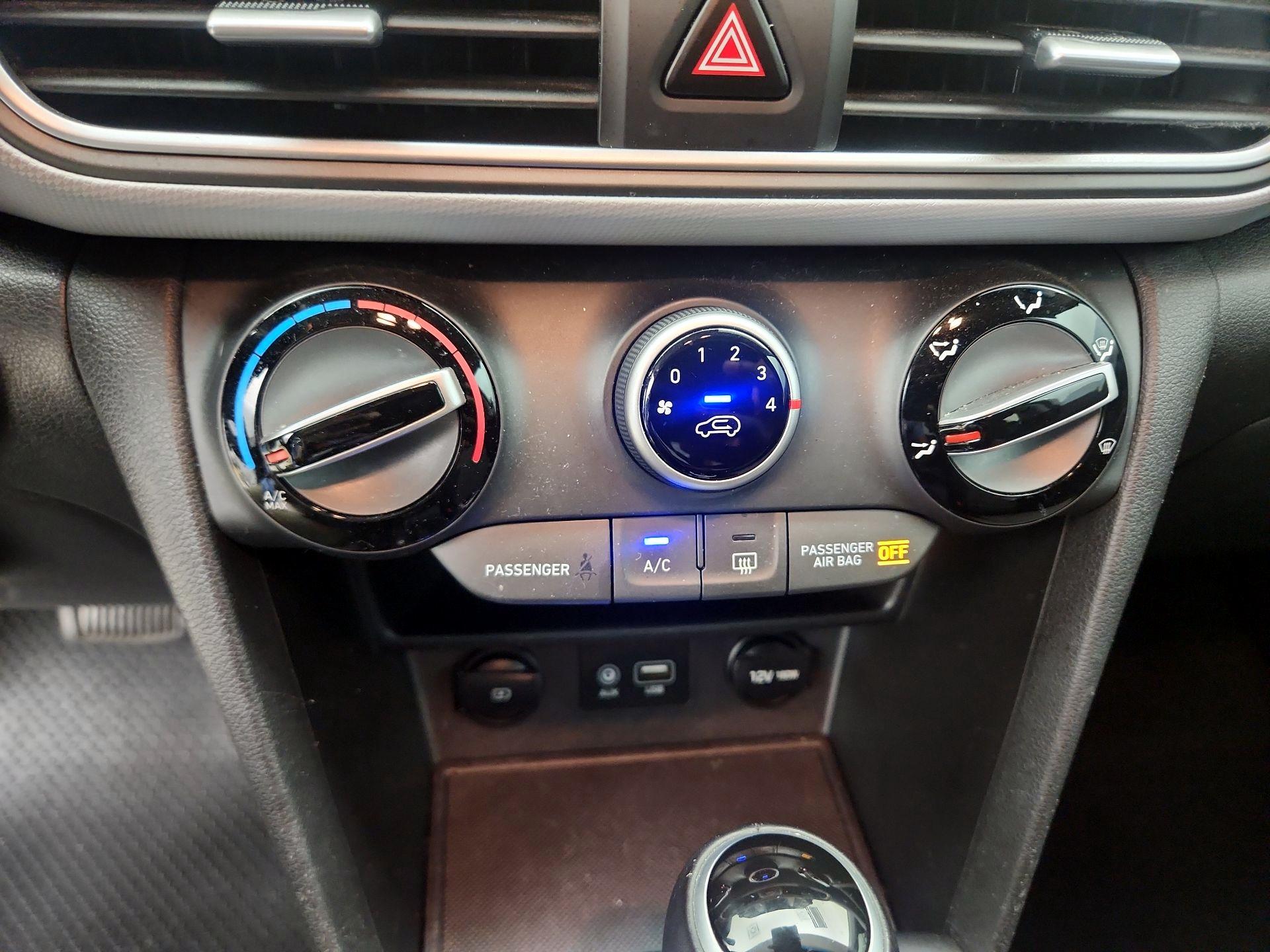 Thumbnail: 2021 Hyundai Kona - 16