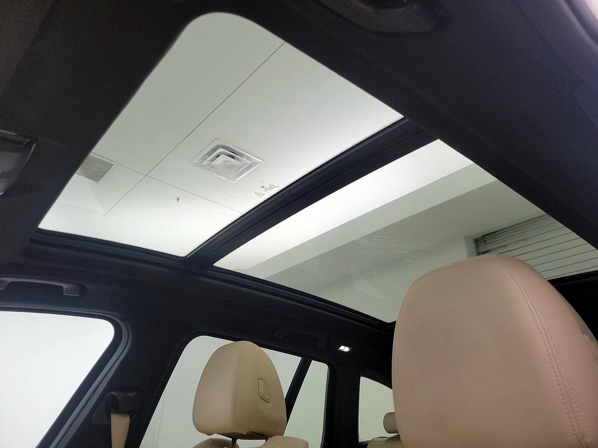 Thumbnail: 2021 BMW X3 - 18
