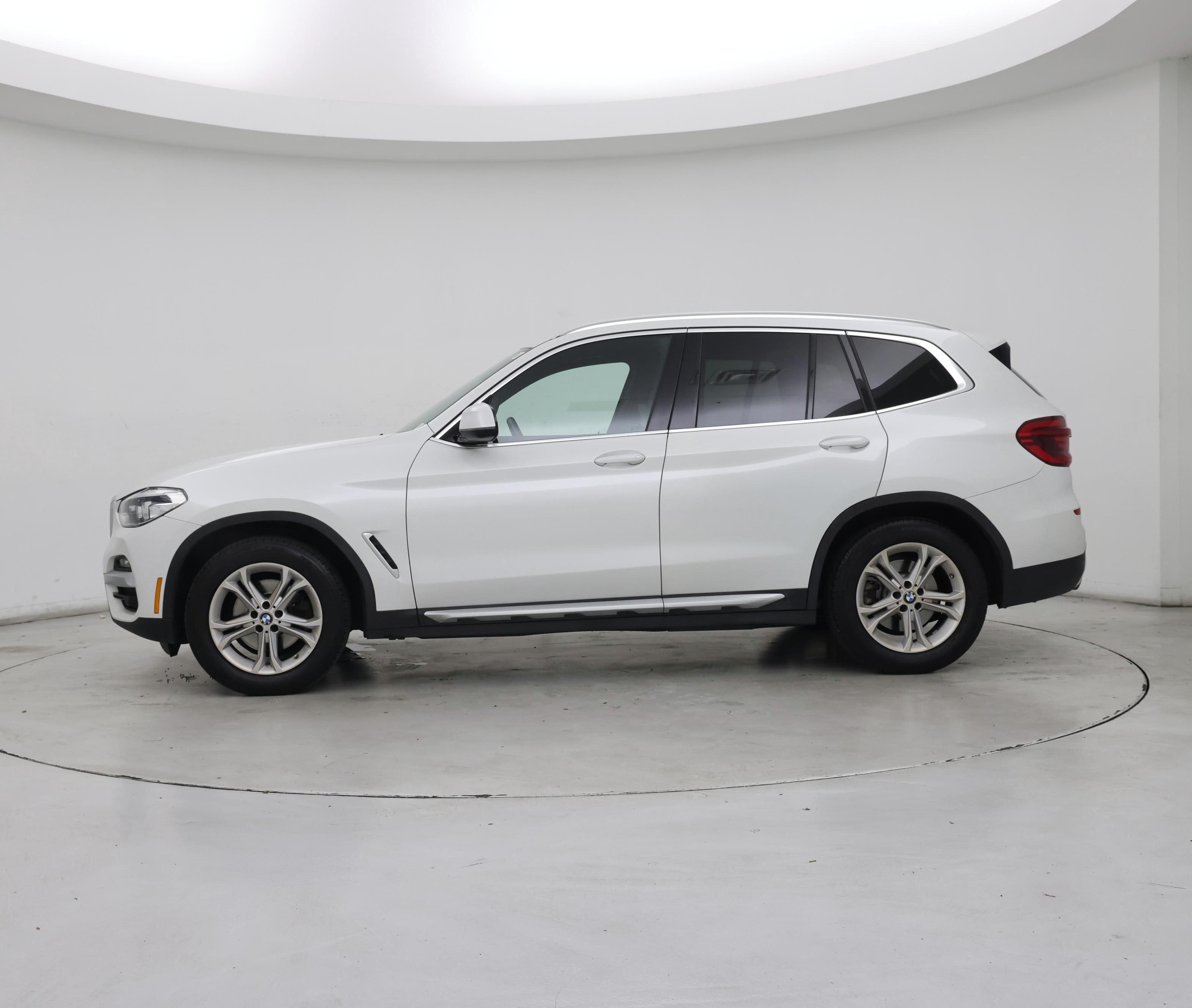 Thumbnail: 2021 BMW X3 - 3