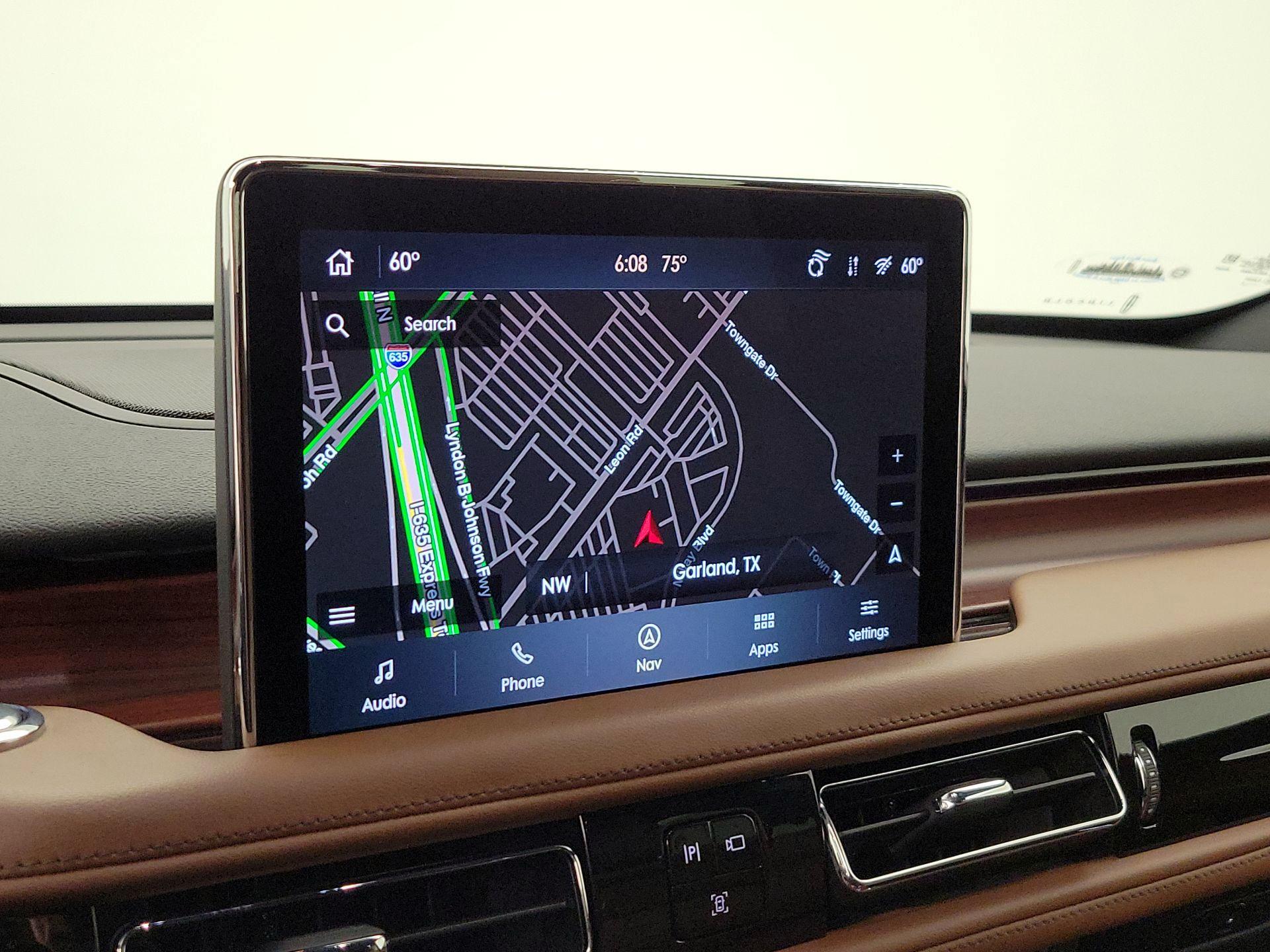 Thumbnail: 2022 Lincoln Aviator - 14