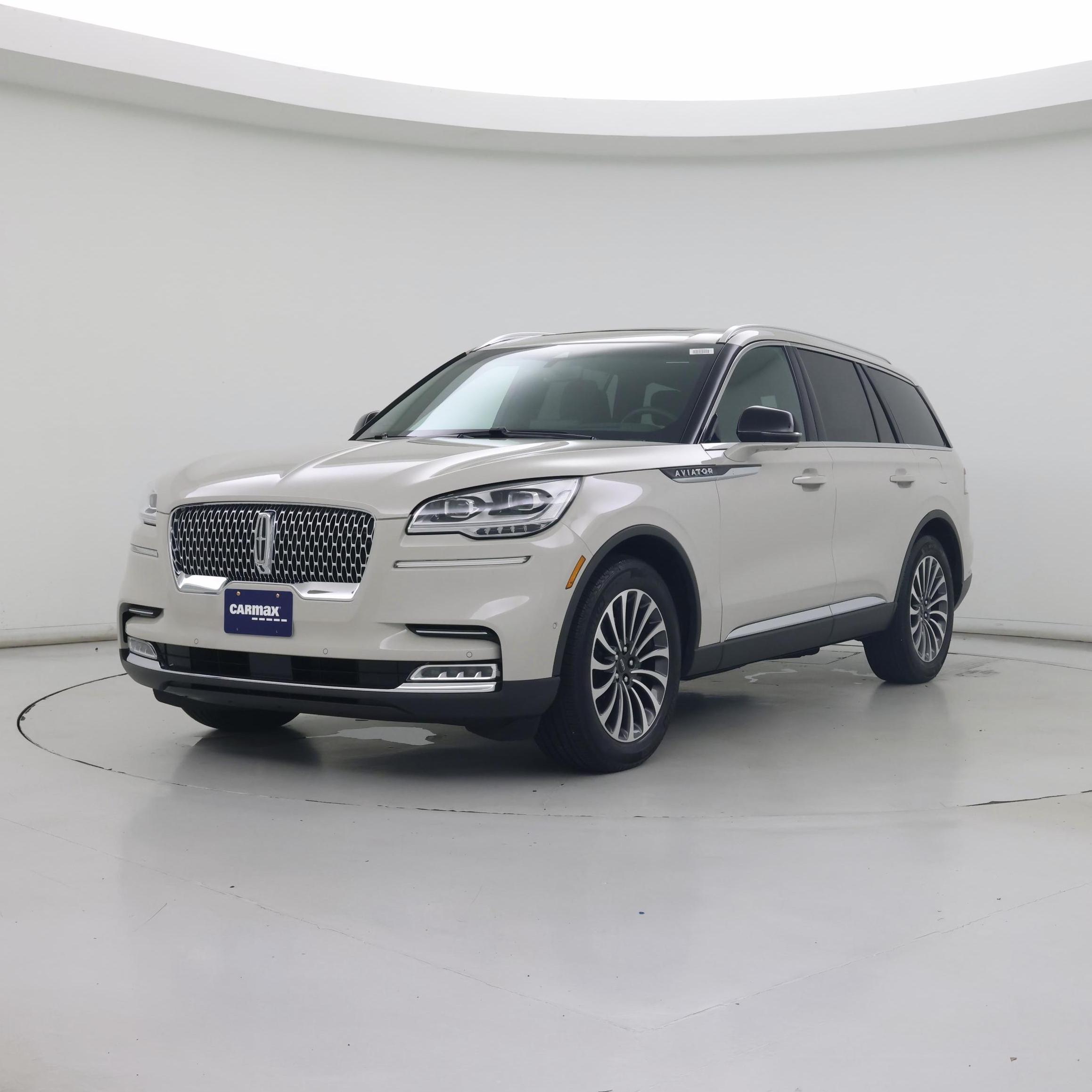 Thumbnail: 2022 Lincoln Aviator - 4