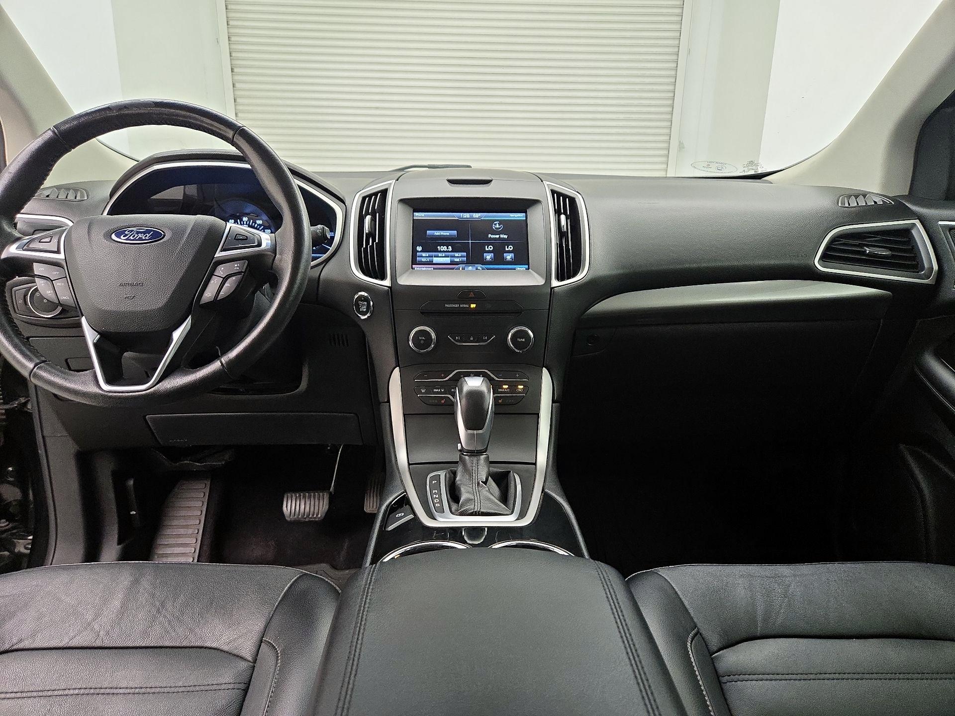 Thumbnail: 2015 Ford Edge - 9