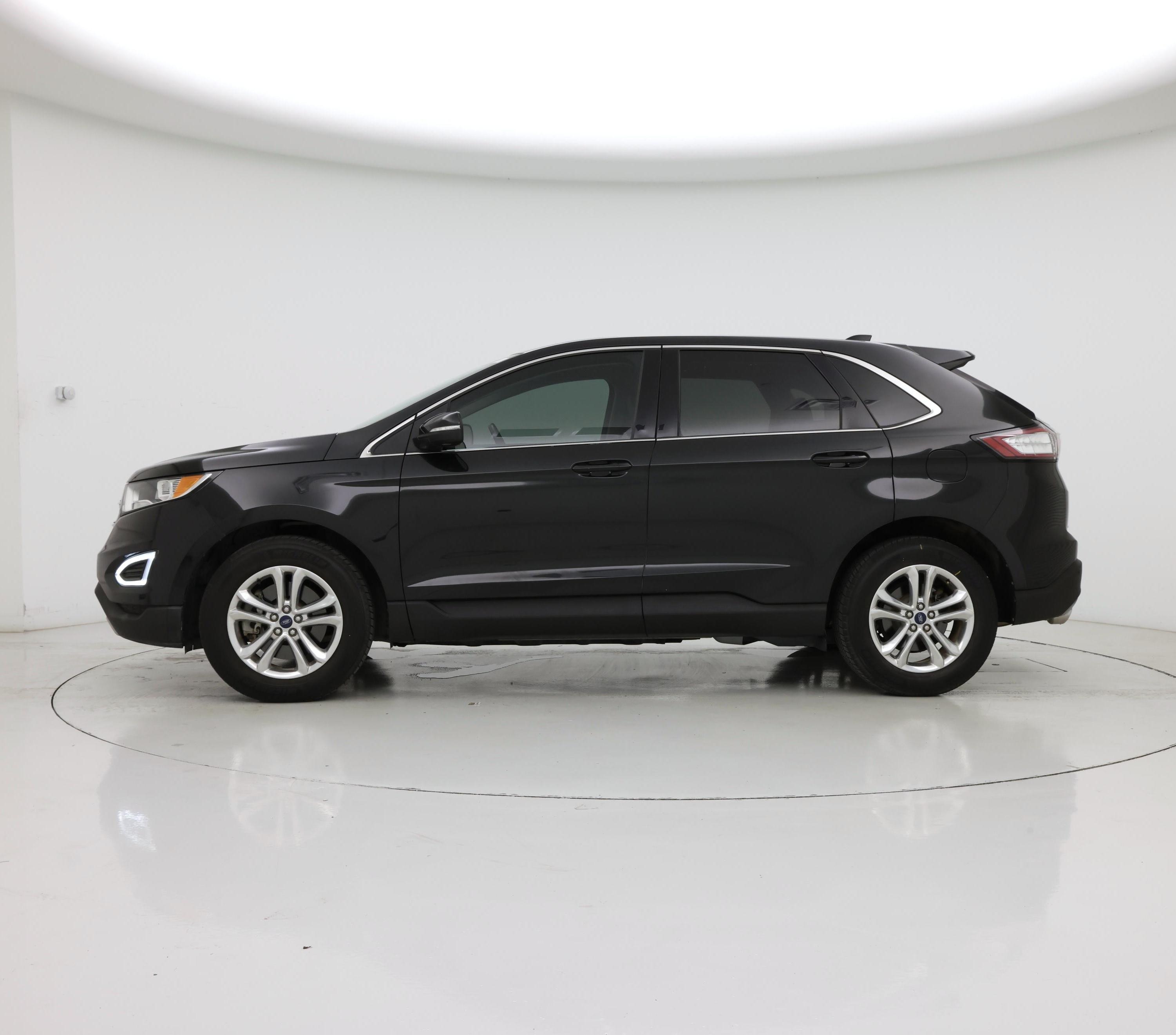 Thumbnail: 2015 Ford Edge - 3