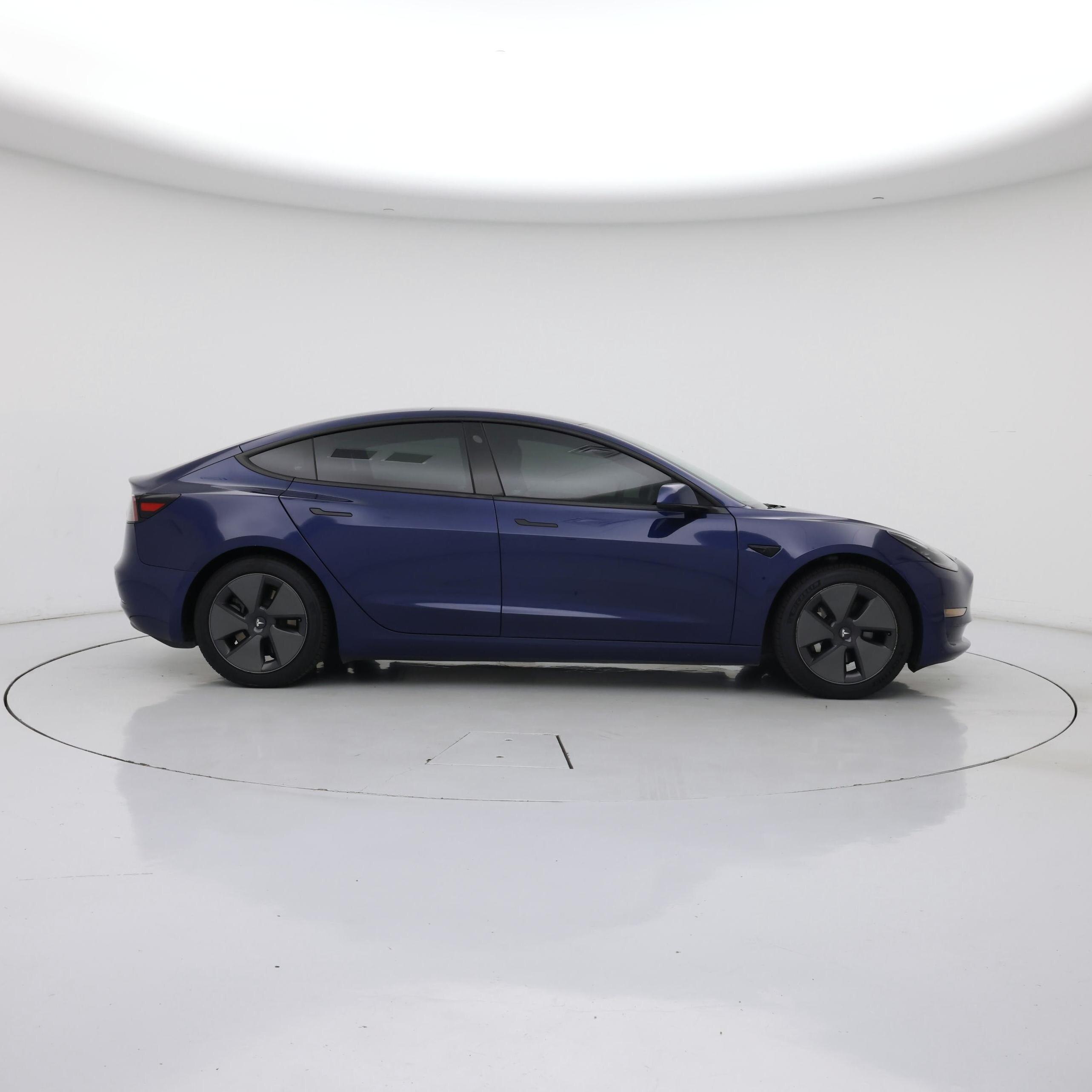 Thumbnail: 2021 Tesla Model 3 - 7