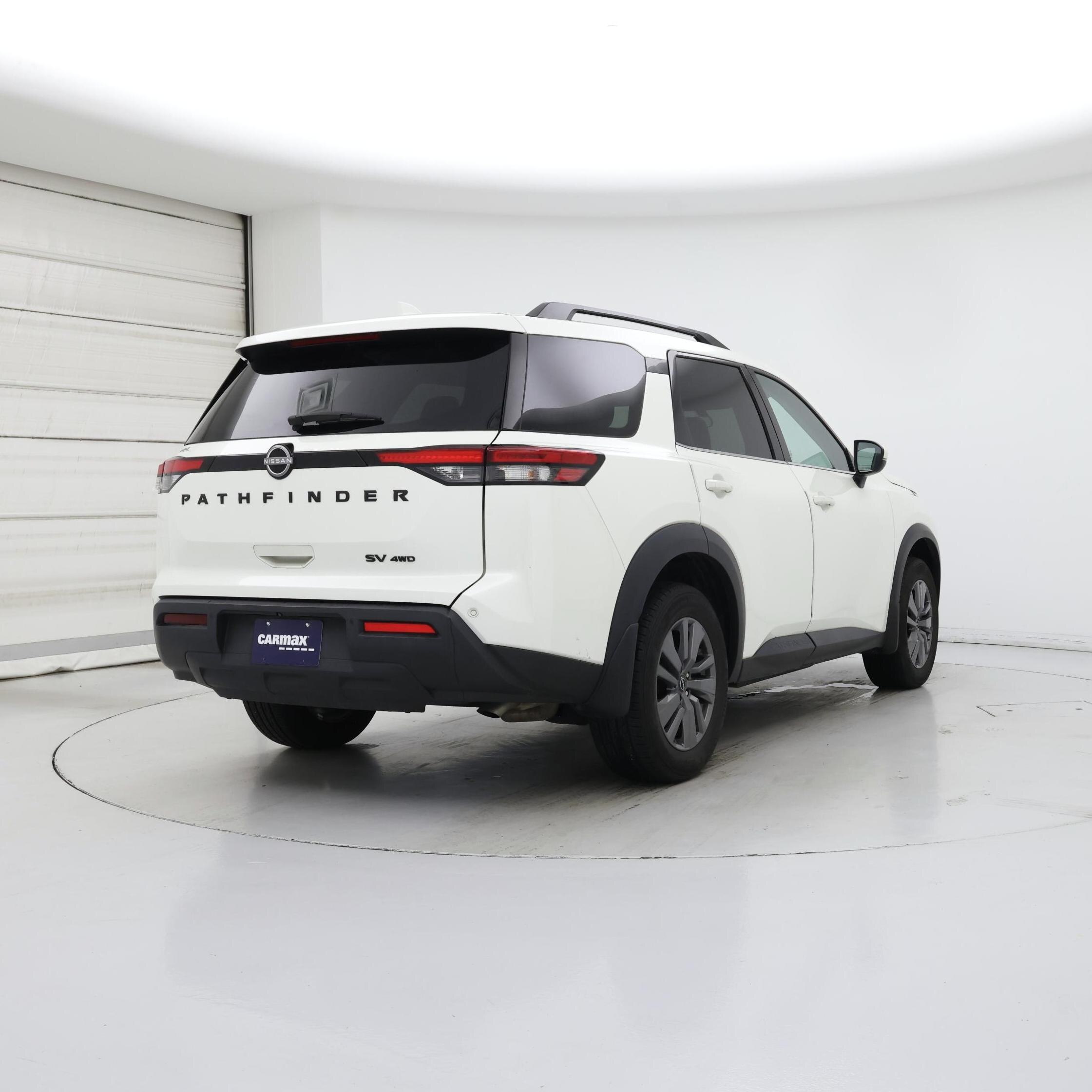 Thumbnail: 2024 Nissan Pathfinder - 8