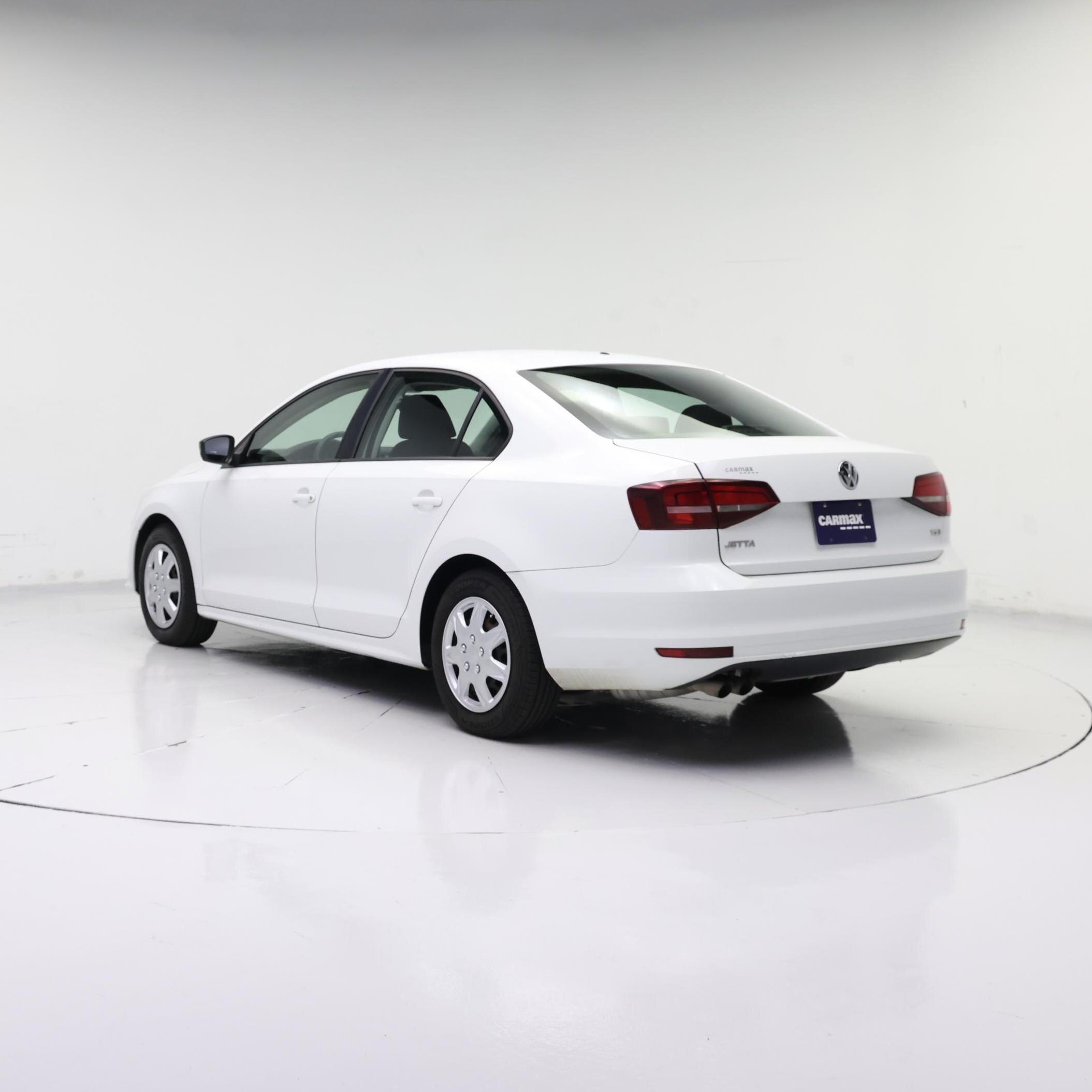 Thumbnail: 2016 Volkswagen Jetta - 2