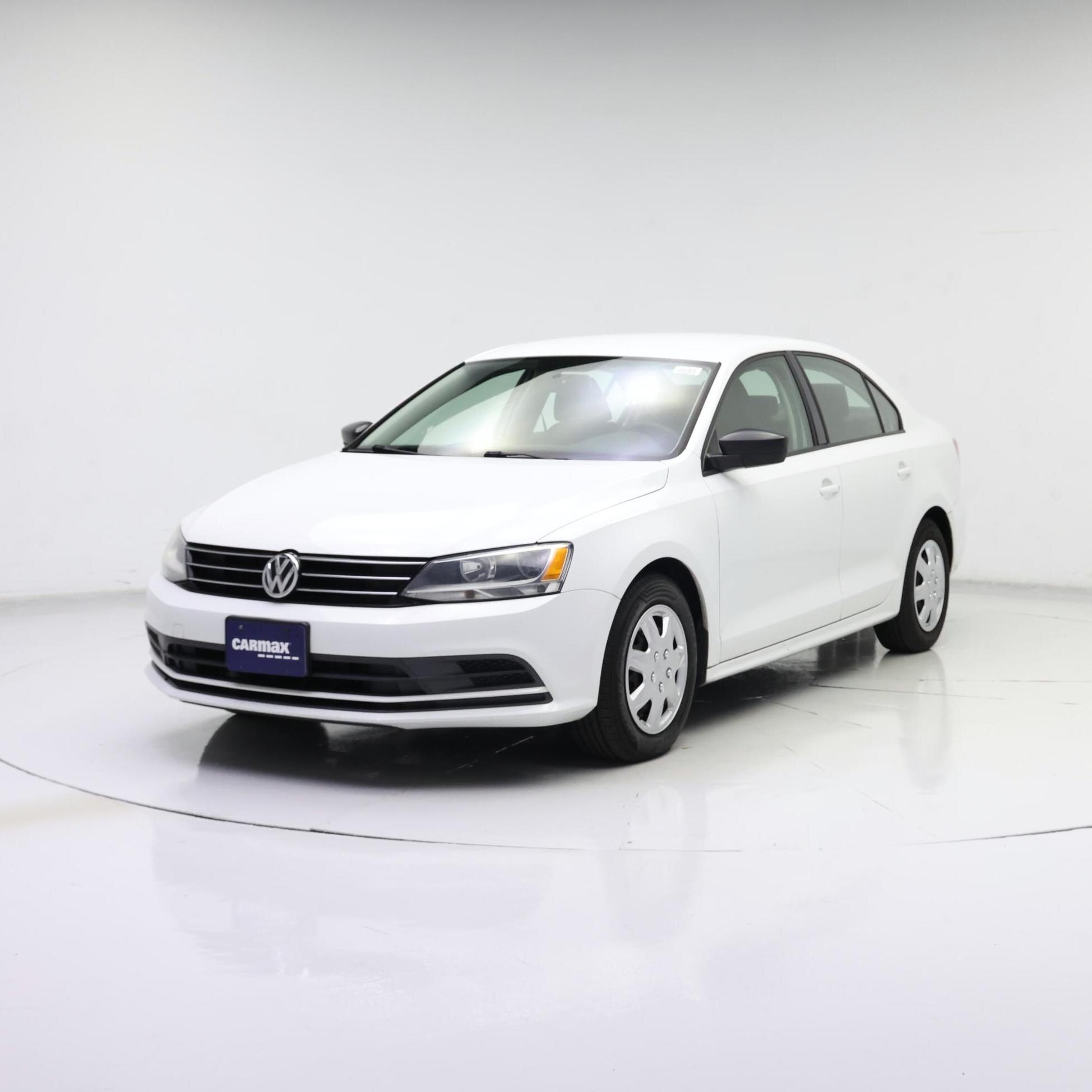 Thumbnail: 2016 Volkswagen Jetta - 4