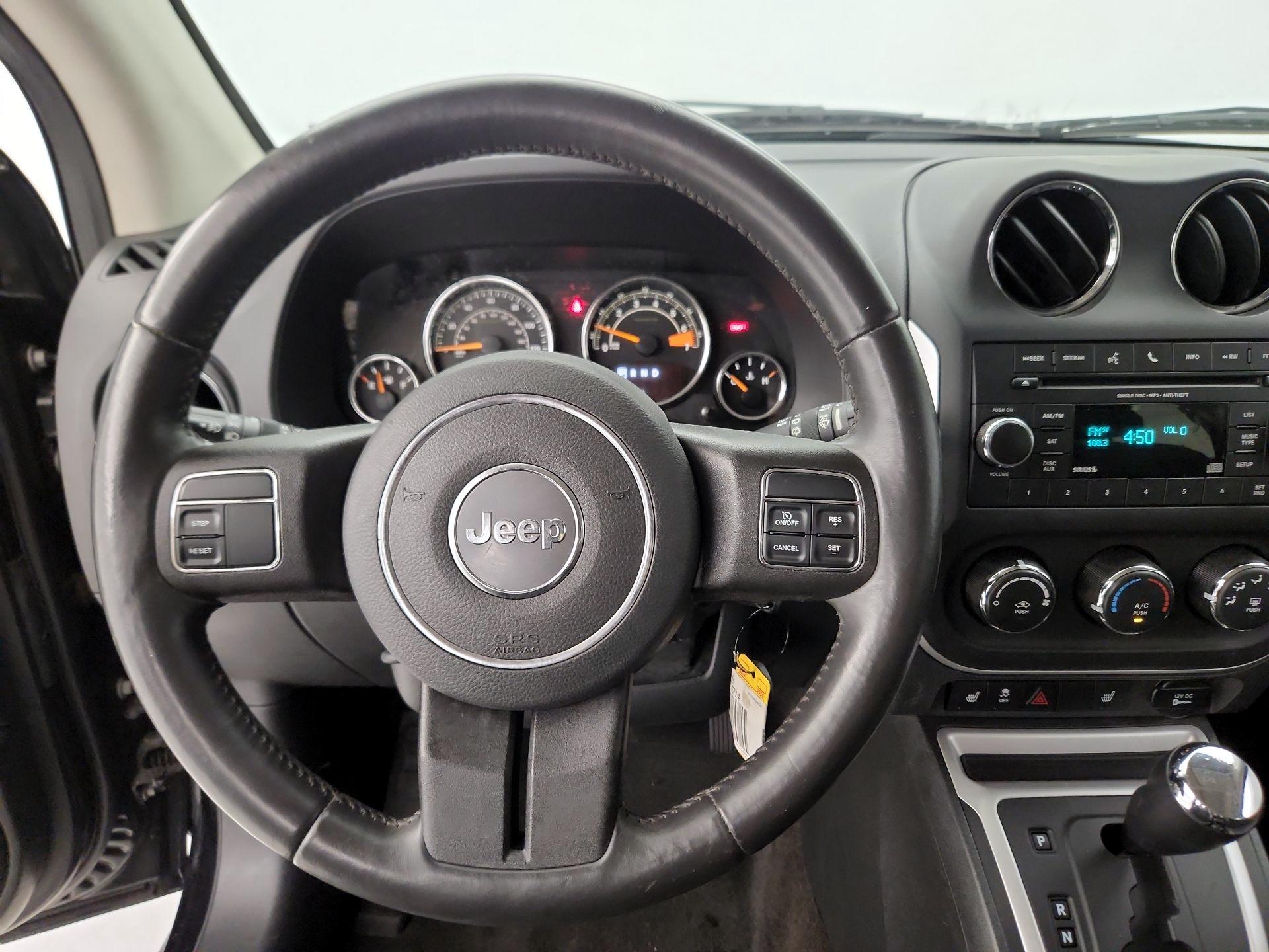 Thumbnail: 2014 Jeep Compass - 10
