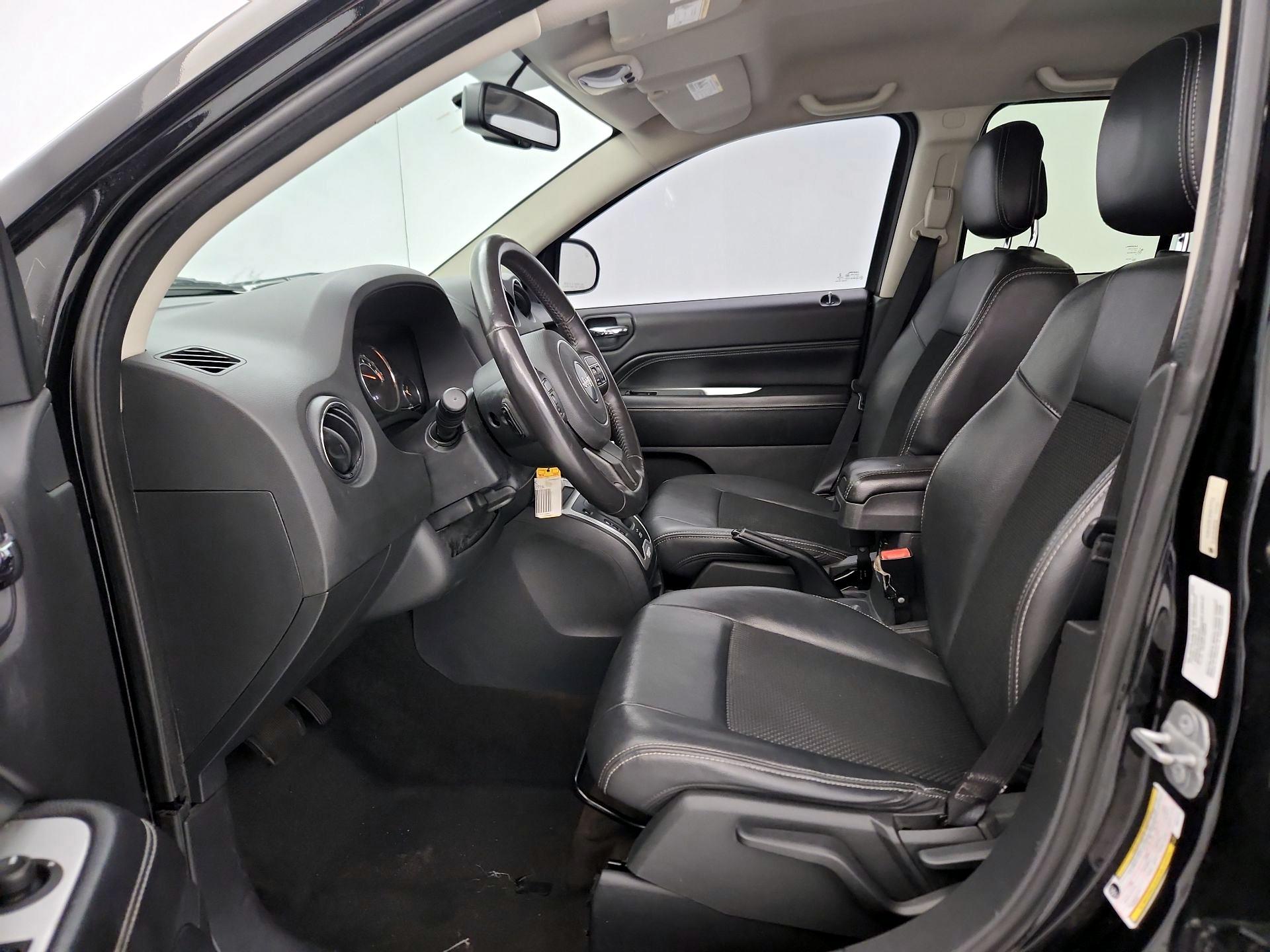 Thumbnail: 2014 Jeep Compass - 11