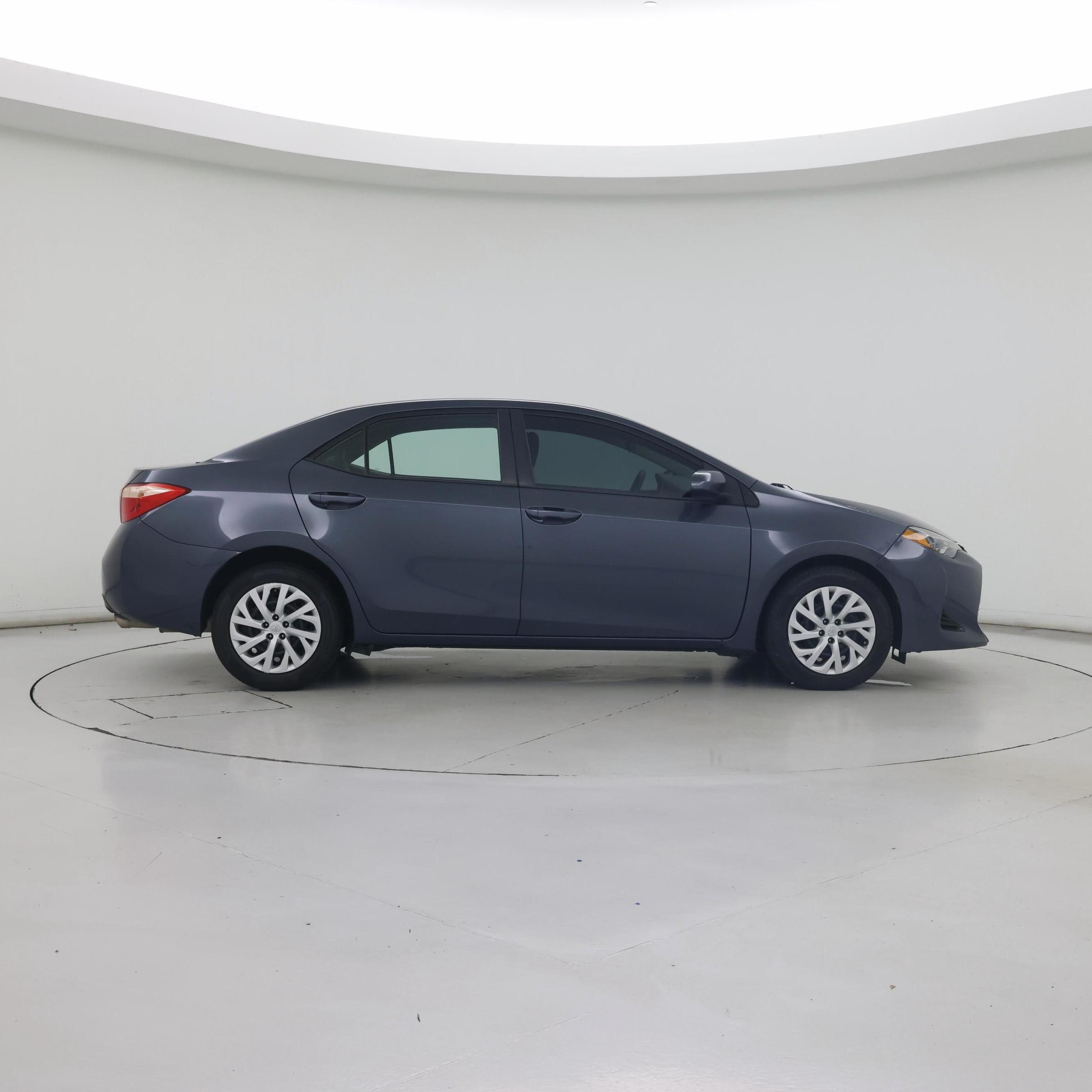 Thumbnail: 2018 Toyota Corolla - 7