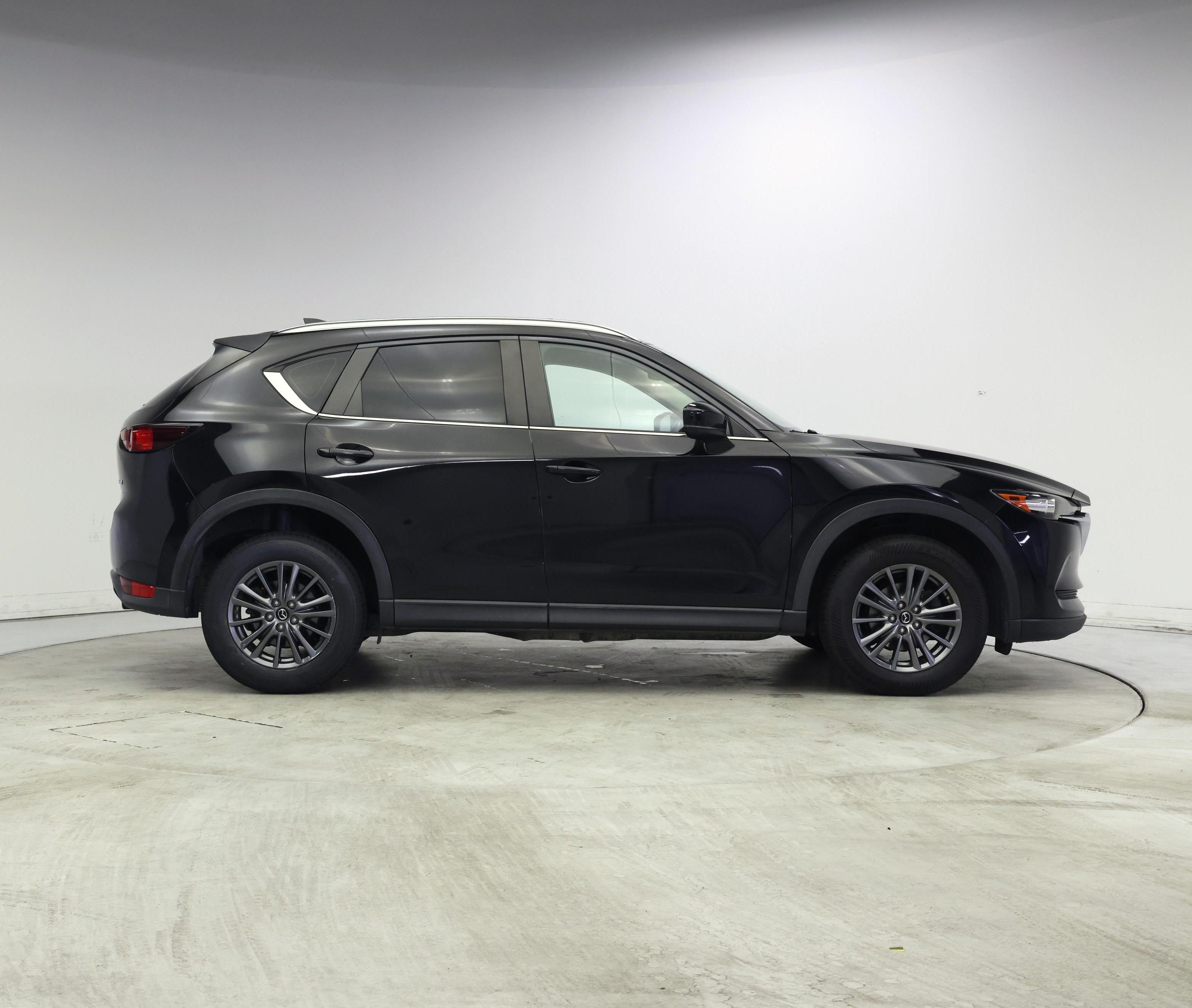 Thumbnail: 2017 Mazda CX-5 - 7