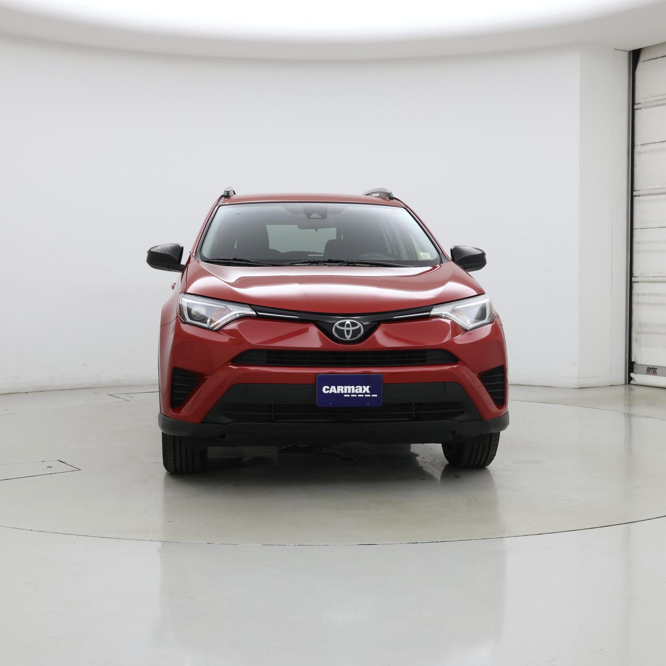 Thumbnail: 2017 Toyota RAV4 - 5