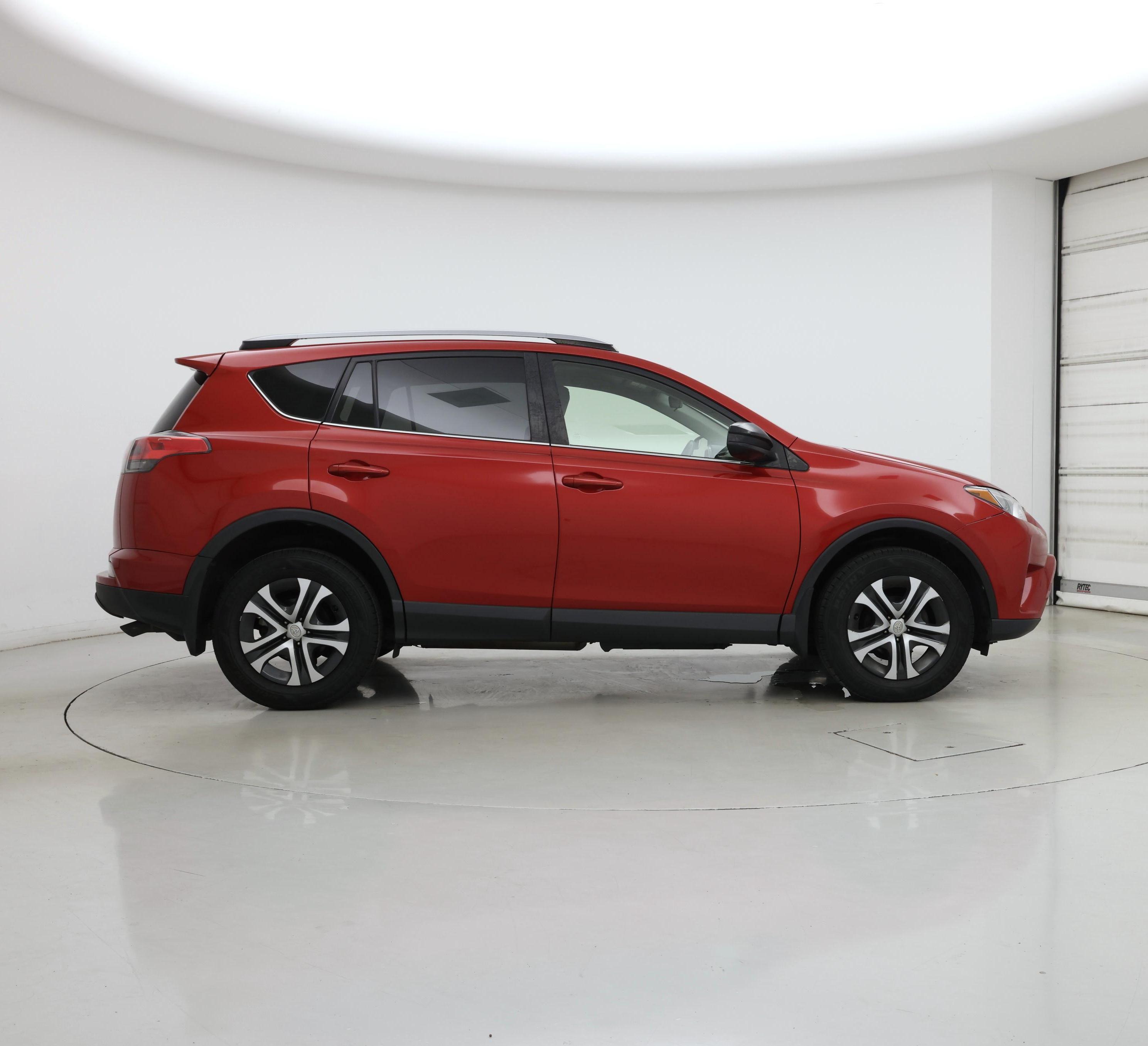 Thumbnail: 2017 Toyota RAV4 - 7