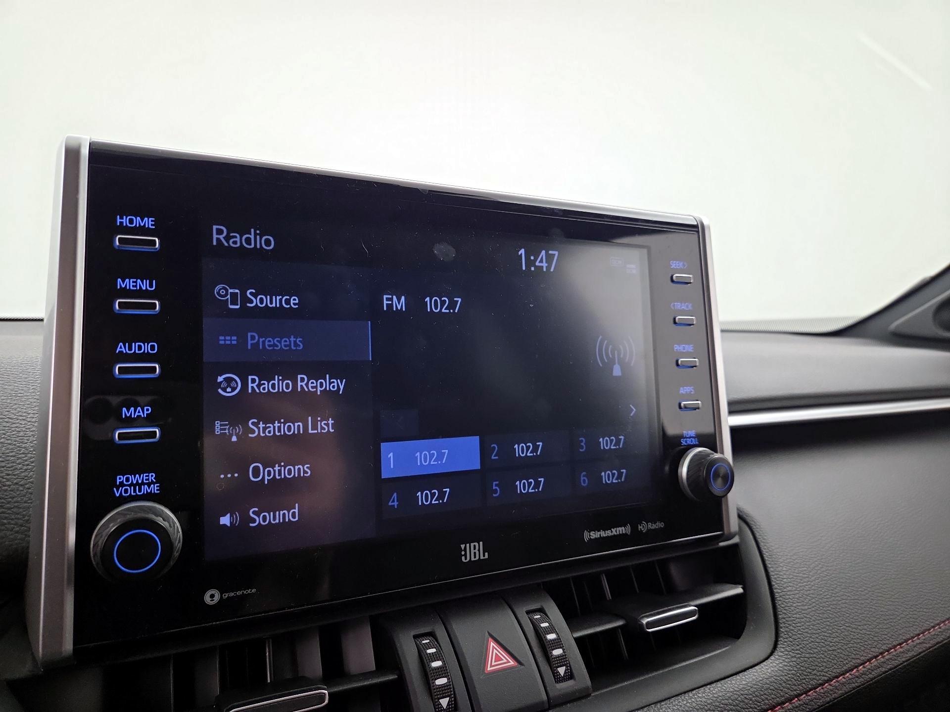 Thumbnail: 2021 Toyota RAV4 - 16