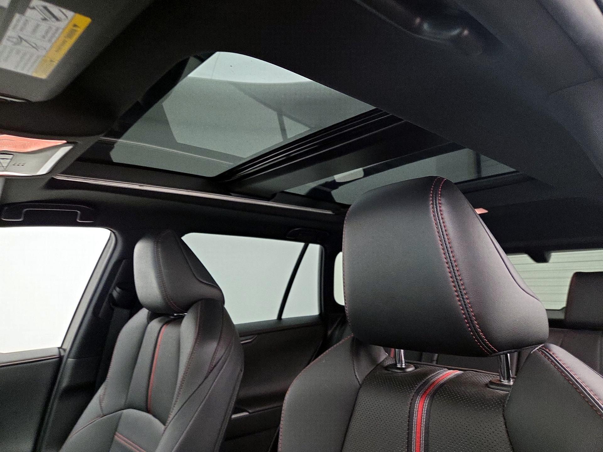 Thumbnail: 2021 Toyota RAV4 - 20