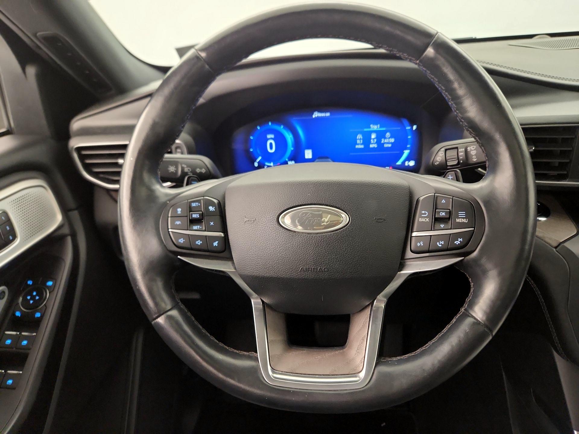 Thumbnail: 2020 Ford Explorer - 10