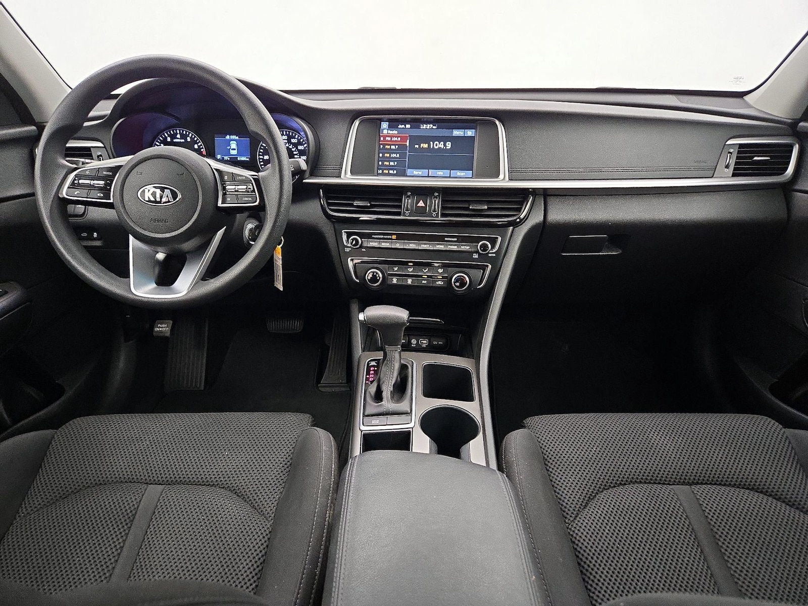 2020 Kia Optima LX - Photo 10