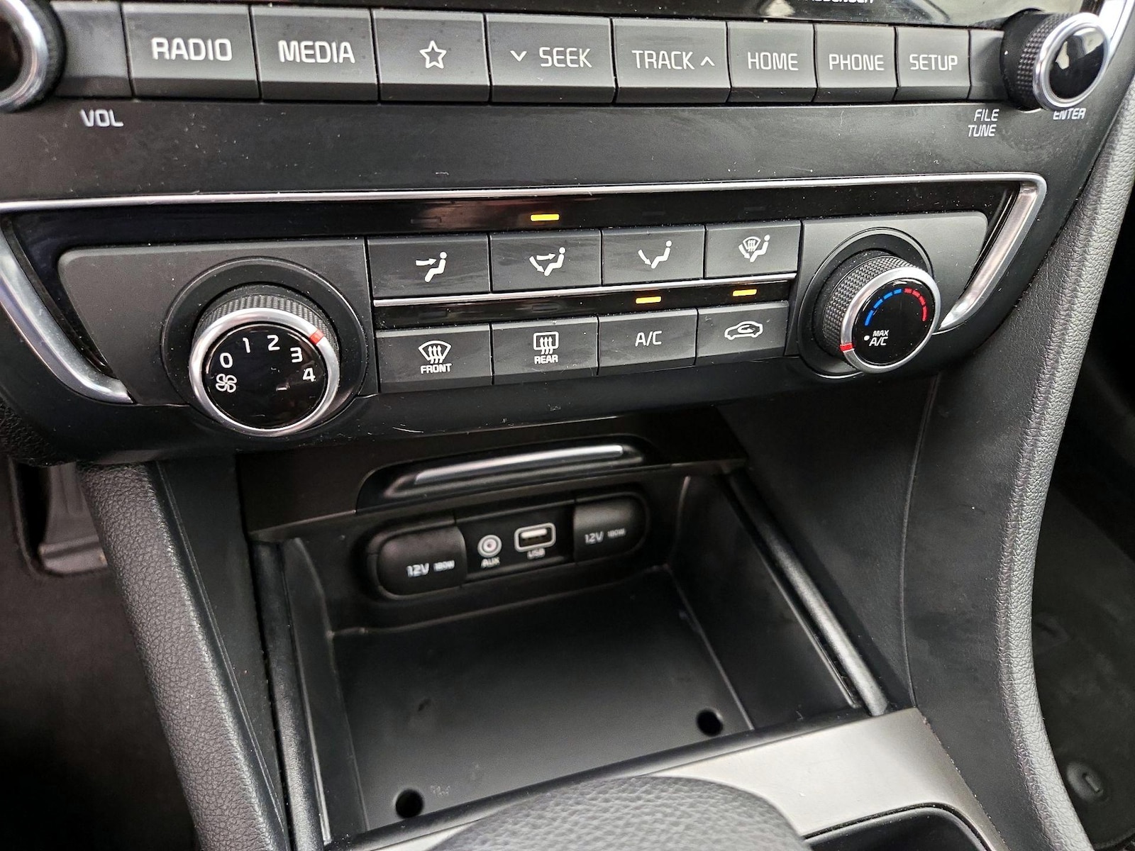 2020 Kia Optima LX - Photo 17