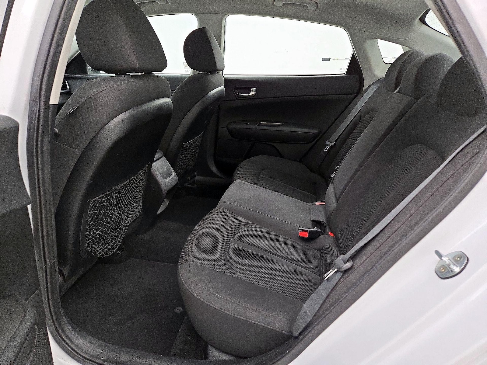 2020 Kia Optima LX - Photo 20