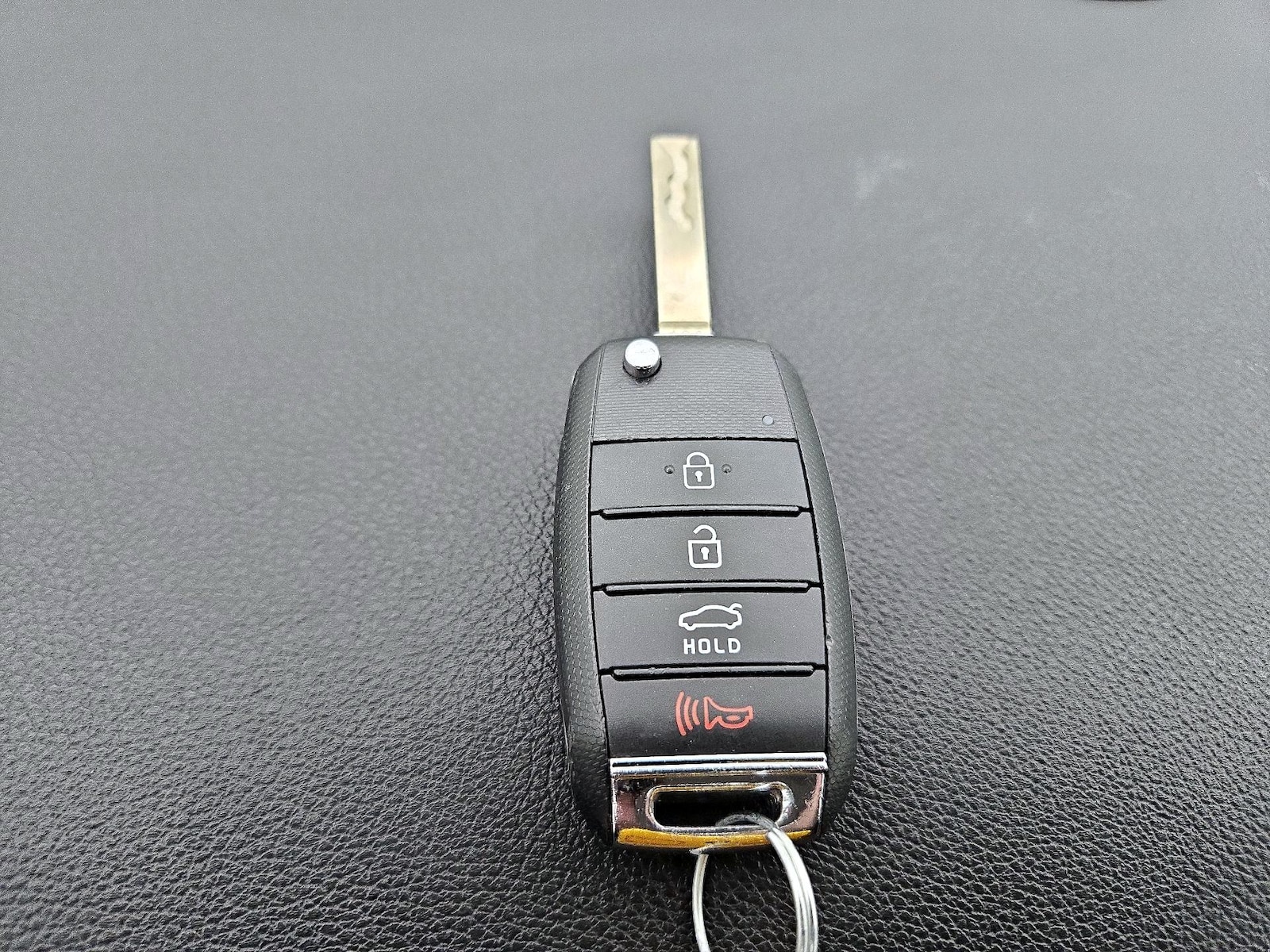 2020 Kia Optima LX - Photo 23