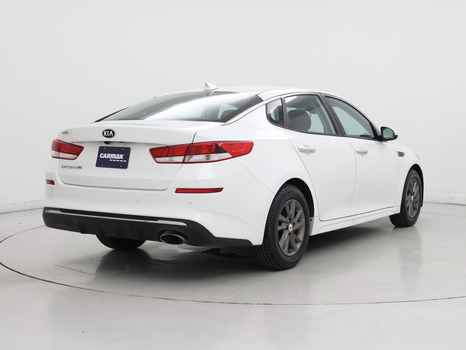 2020 Kia Optima LX - Photo 9
