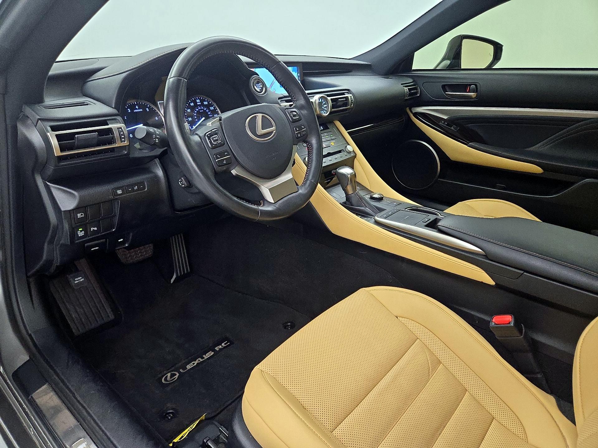 Thumbnail: 2019 Lexus RC - 9