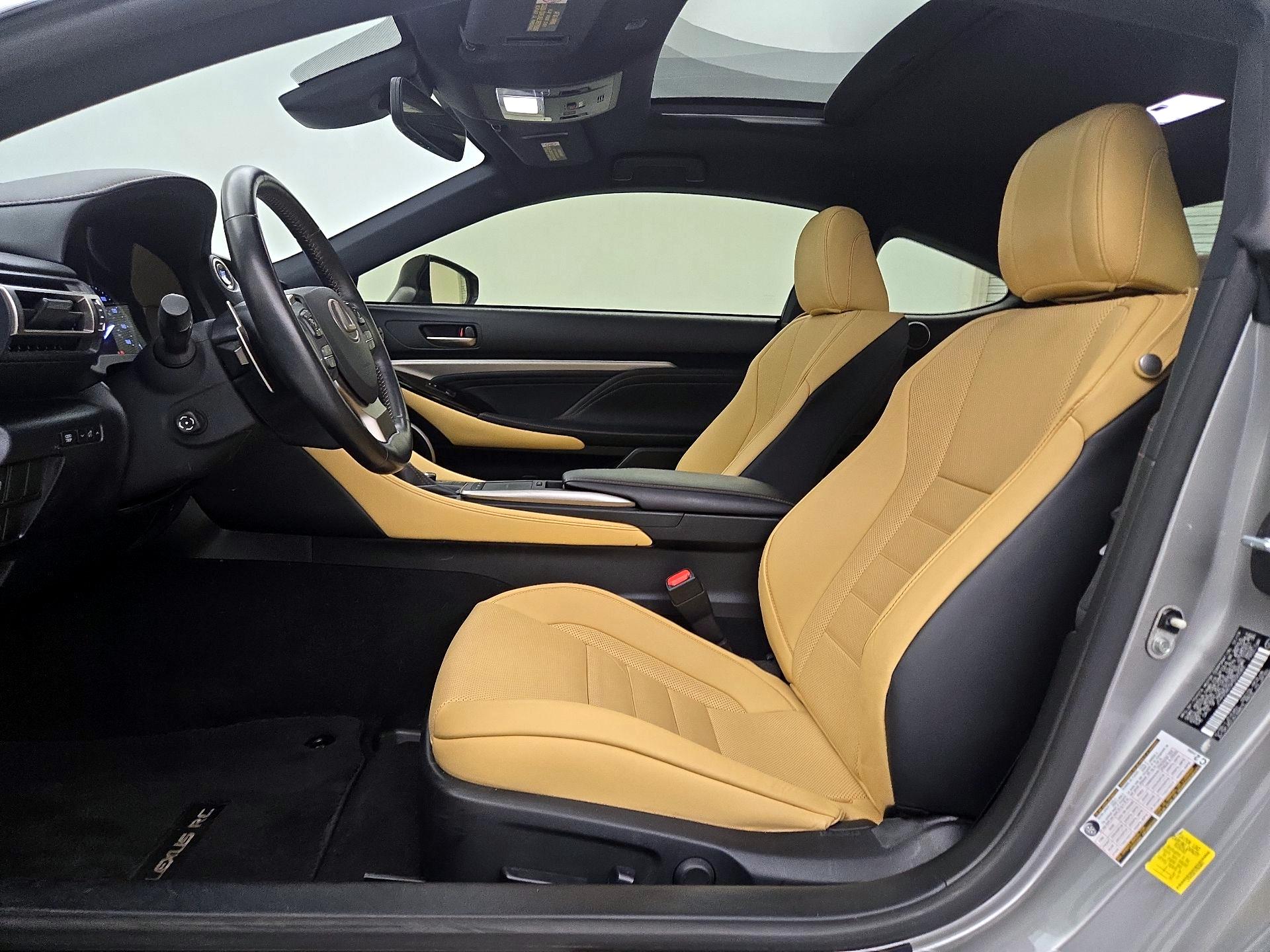 Thumbnail: 2019 Lexus RC - 11