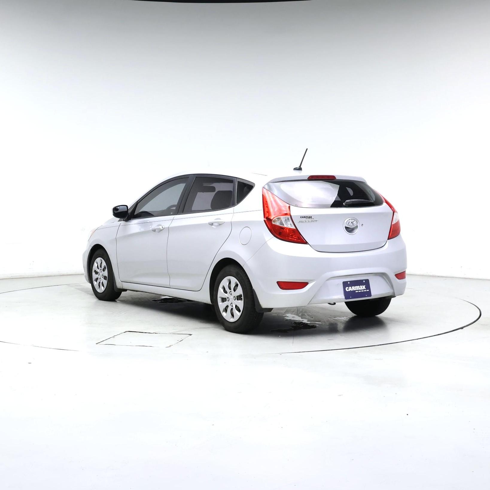 Thumbnail: 2016 Hyundai Accent - 2