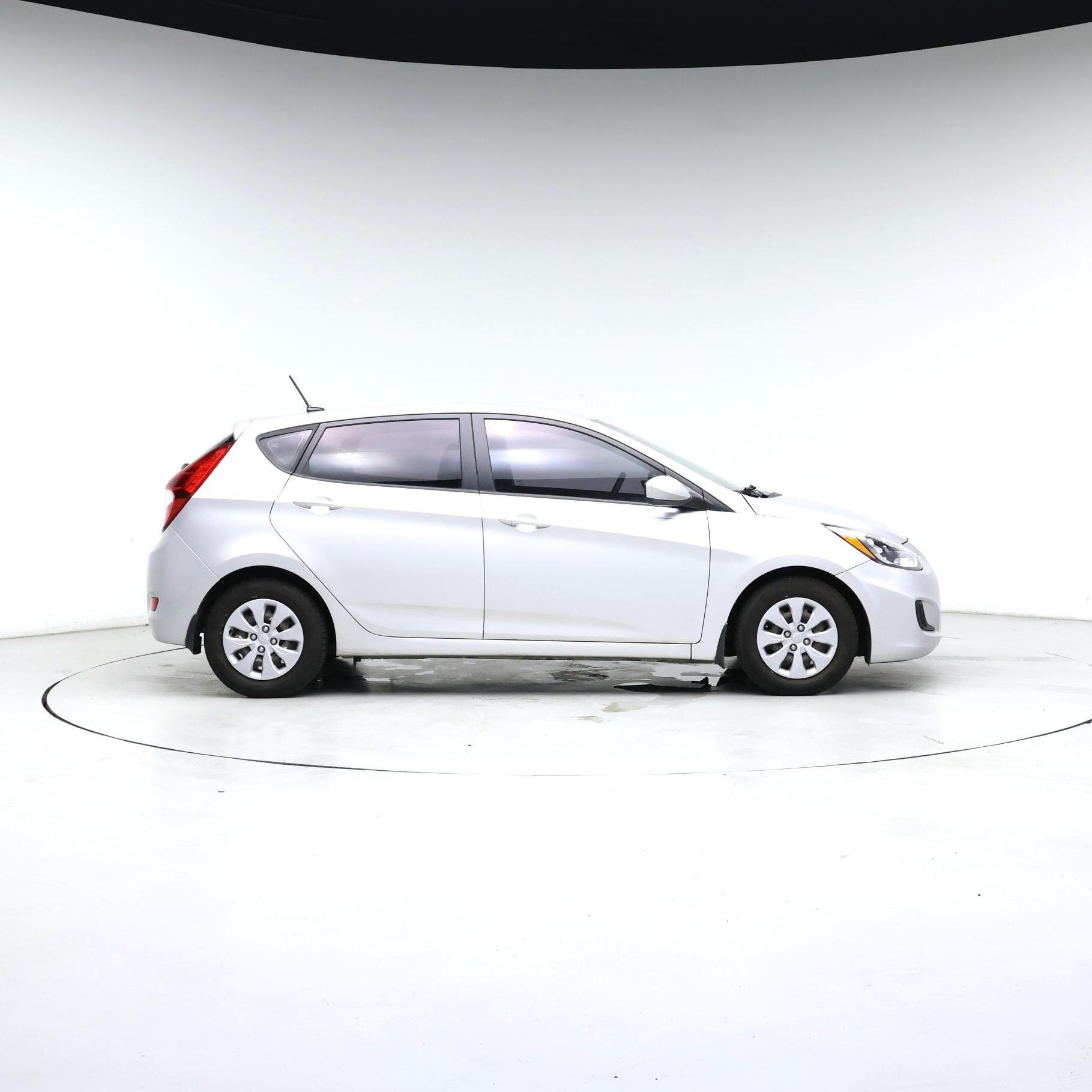 Thumbnail: 2016 Hyundai Accent - 7