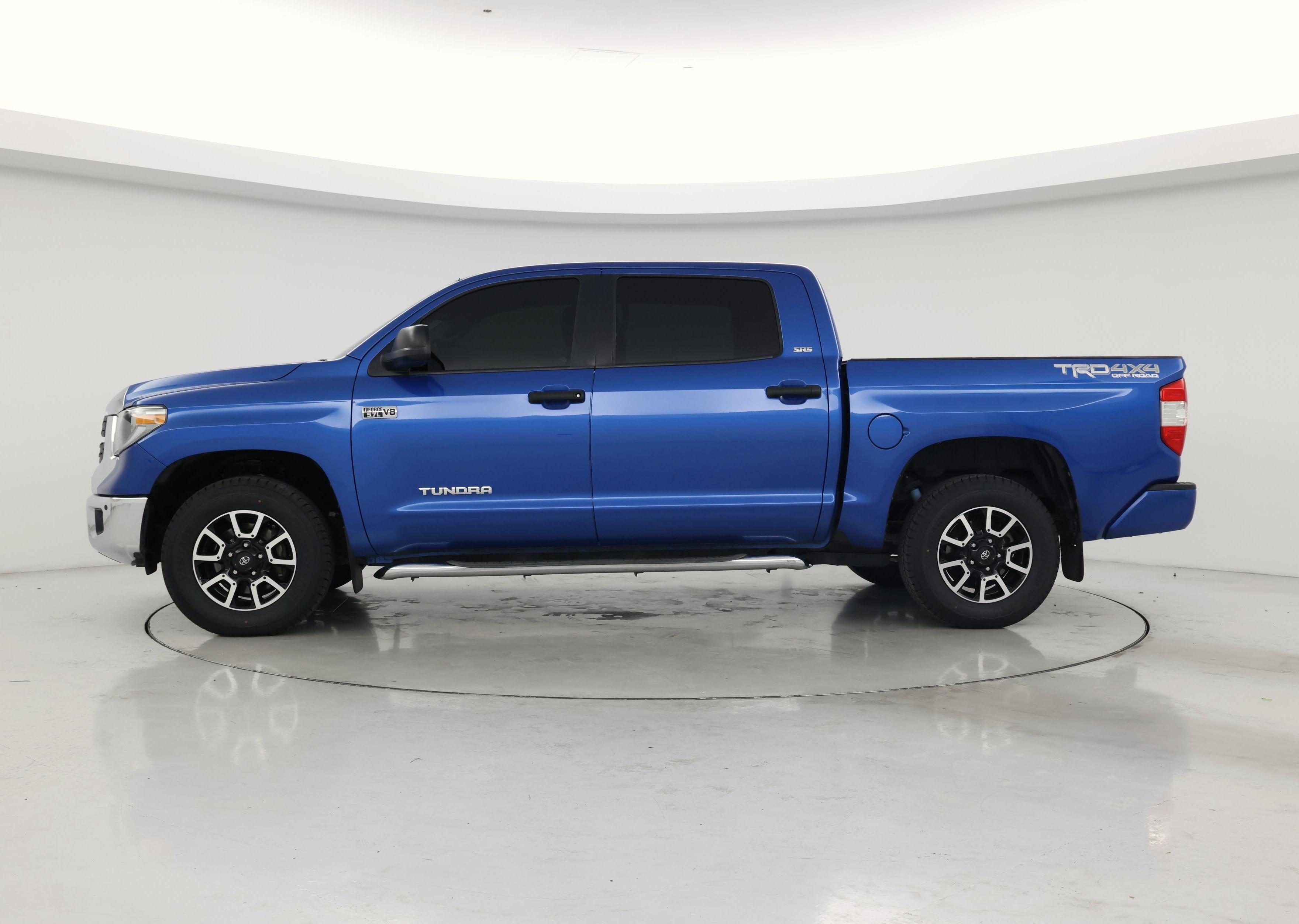 Thumbnail: 2018 Toyota Tundra - 3