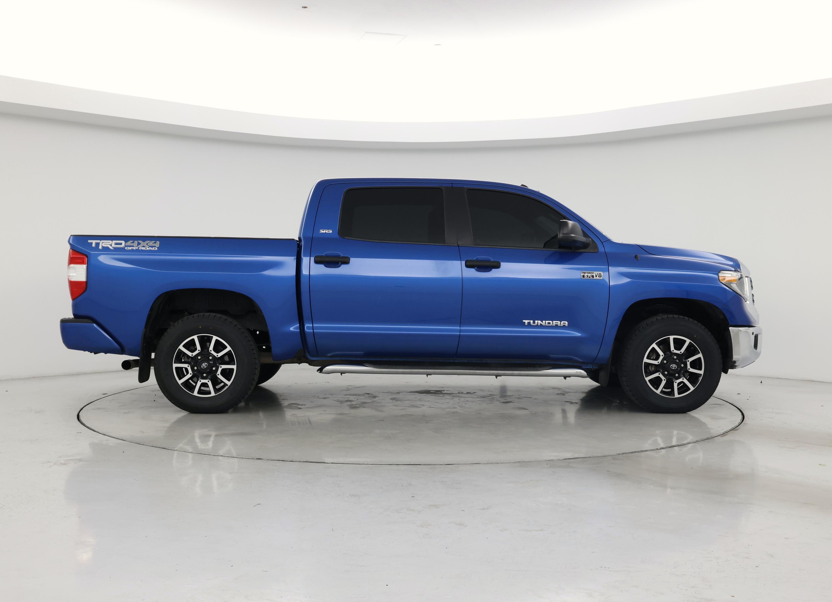 Thumbnail: 2018 Toyota Tundra - 7