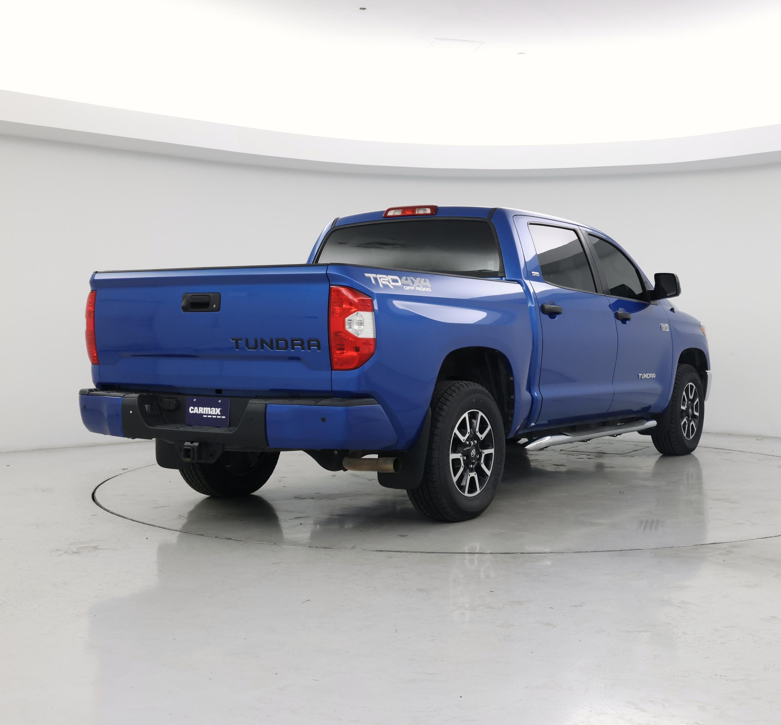 Thumbnail: 2018 Toyota Tundra - 8