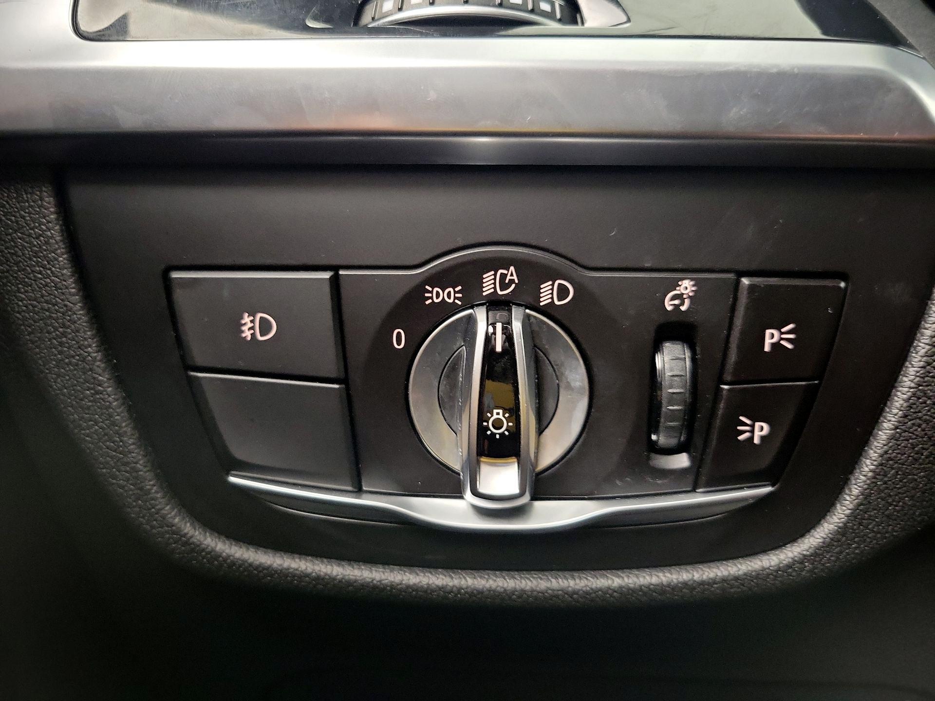 Thumbnail: 2021 BMW X3 - 13