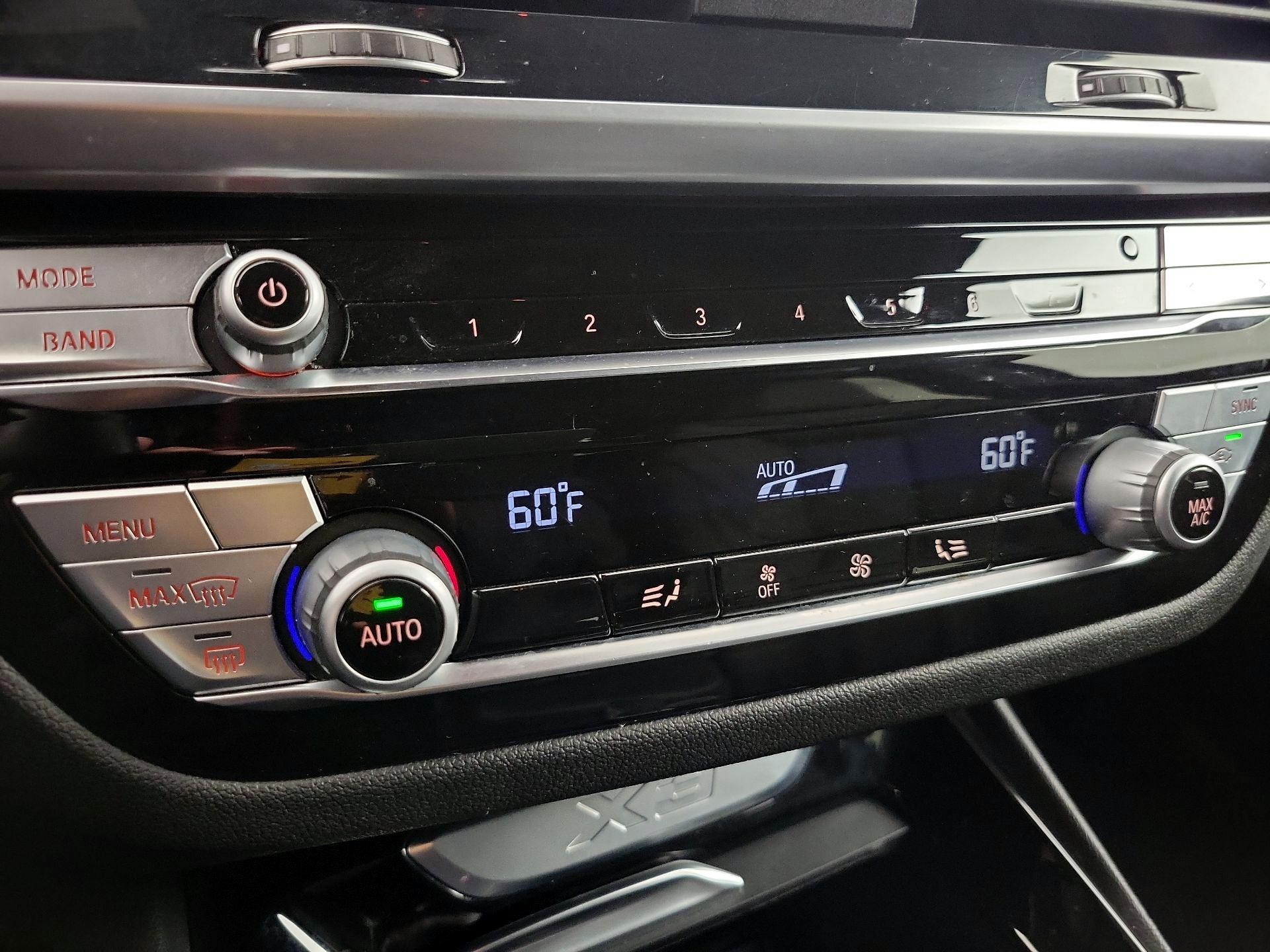 Thumbnail: 2021 BMW X3 - 17