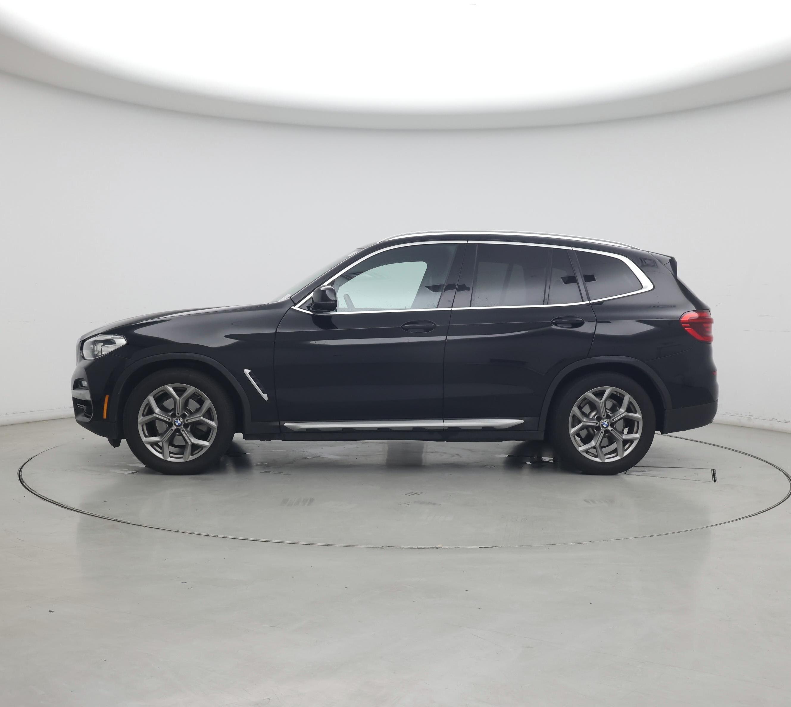 Thumbnail: 2021 BMW X3 - 3