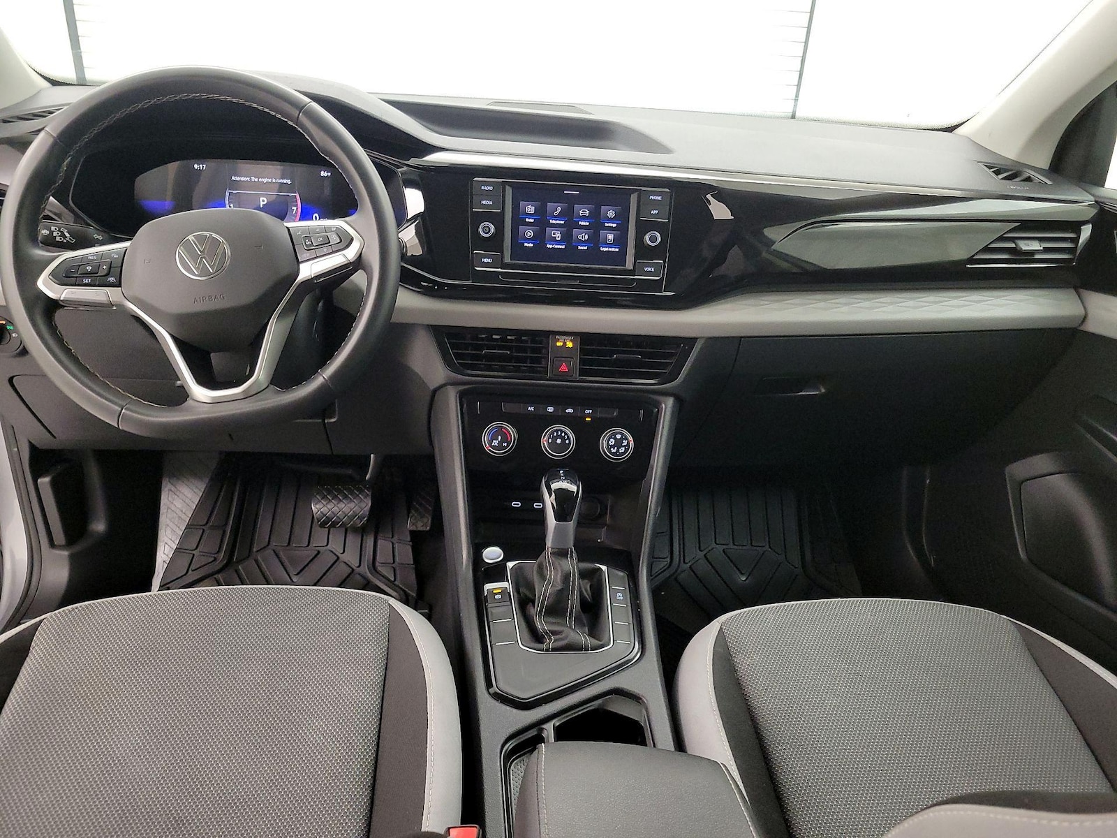 2024 Volkswagen Taos S - Photo 10