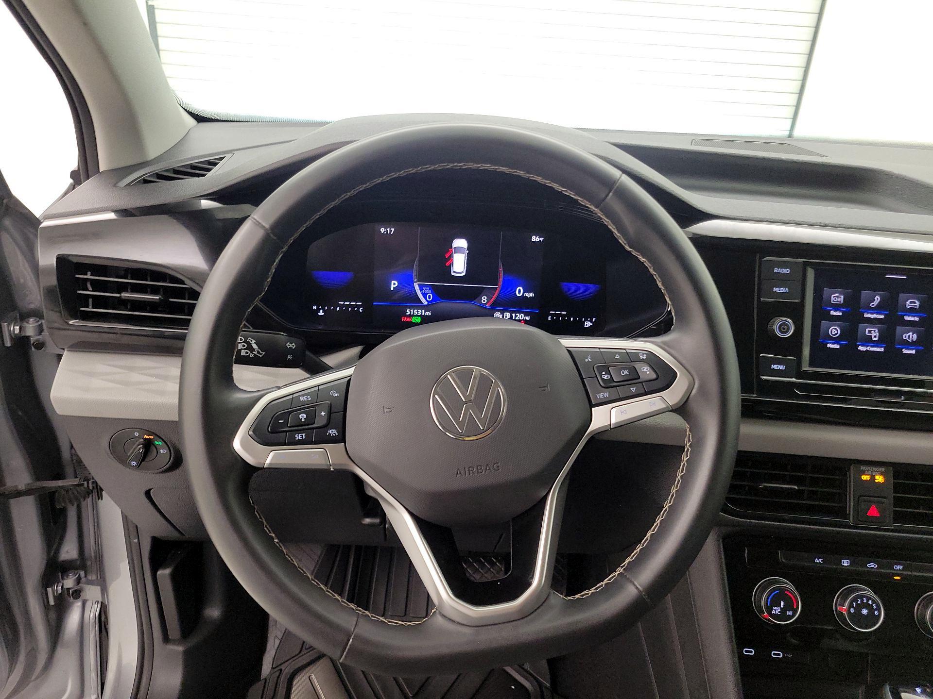 Thumbnail: 2024 Volkswagen Taos - 10