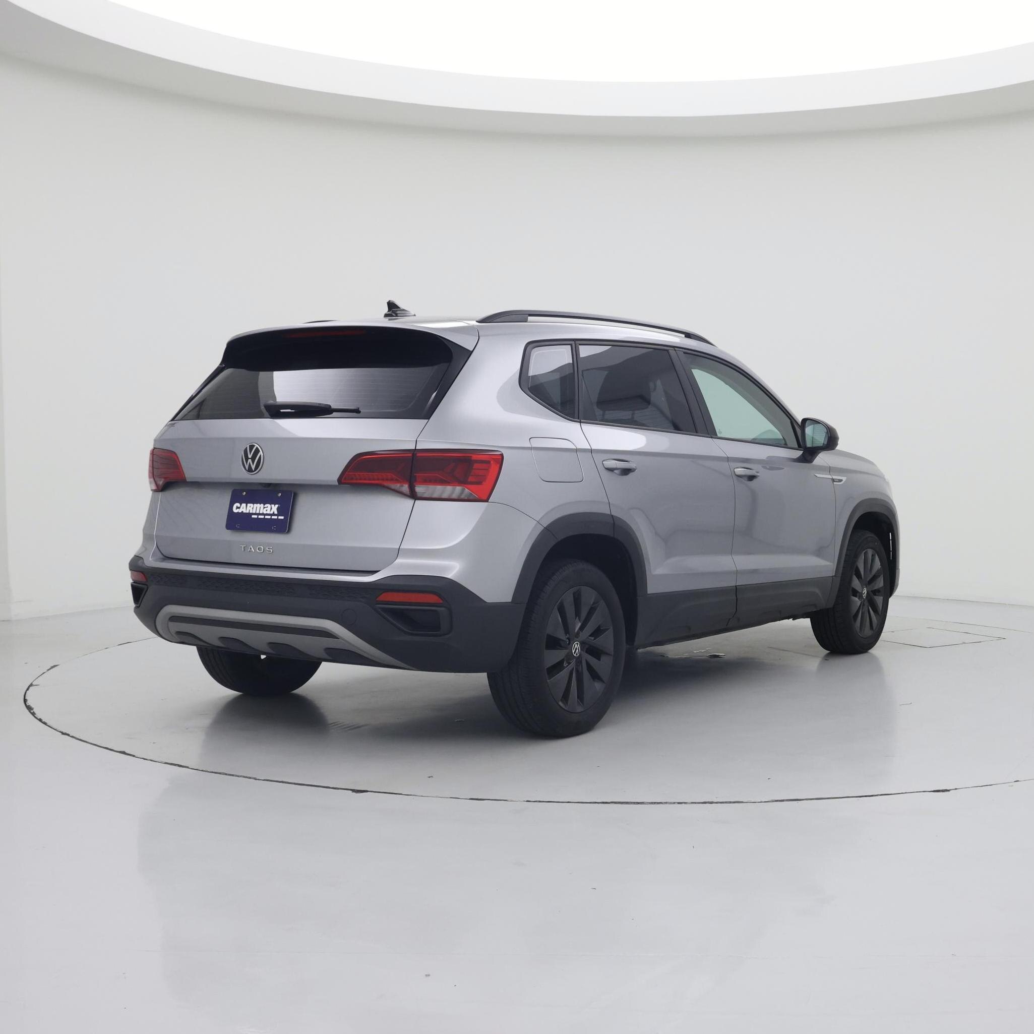Thumbnail: 2024 Volkswagen Taos - 8