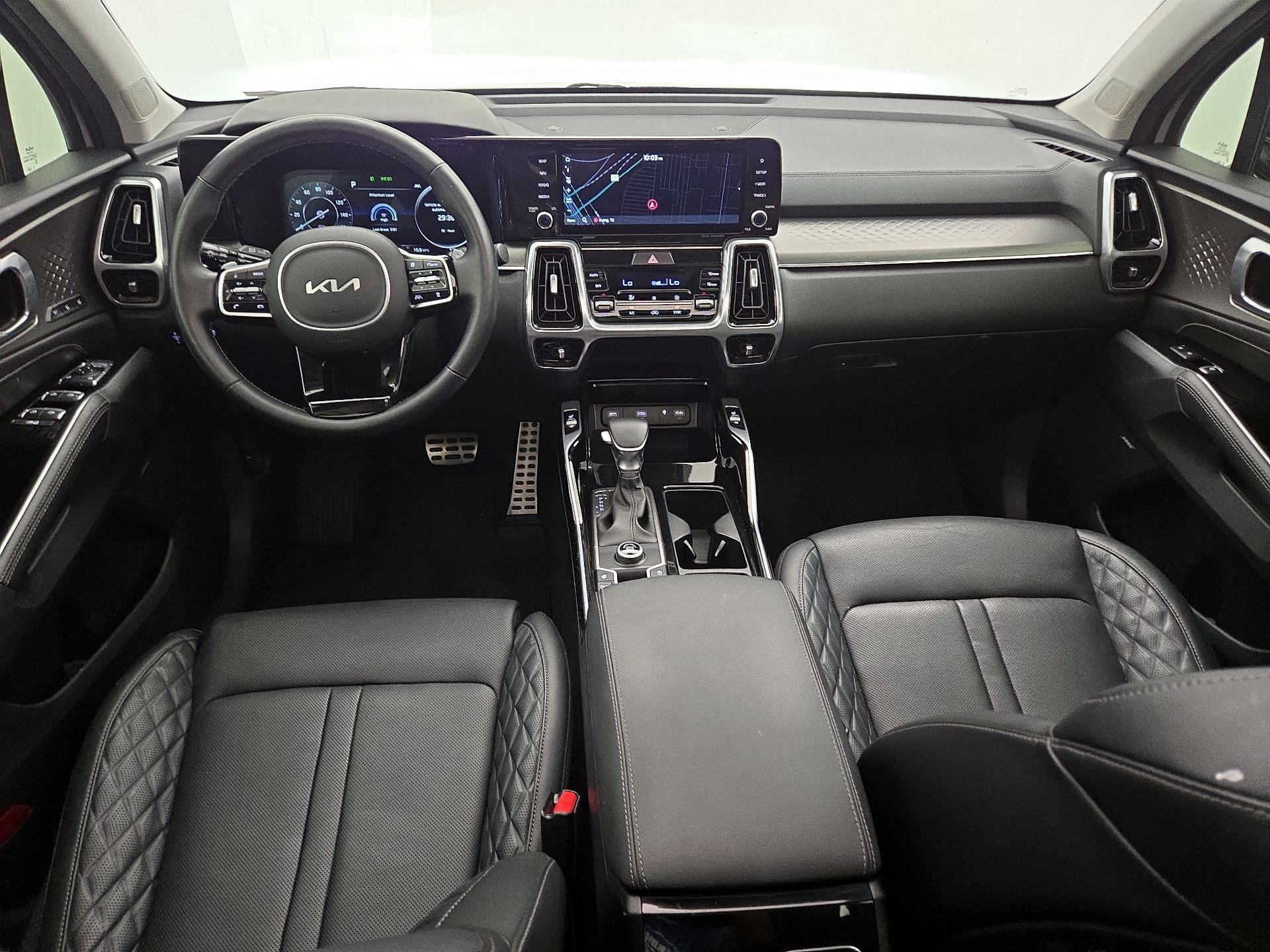 Thumbnail: 2022 Kia Sorento - 9