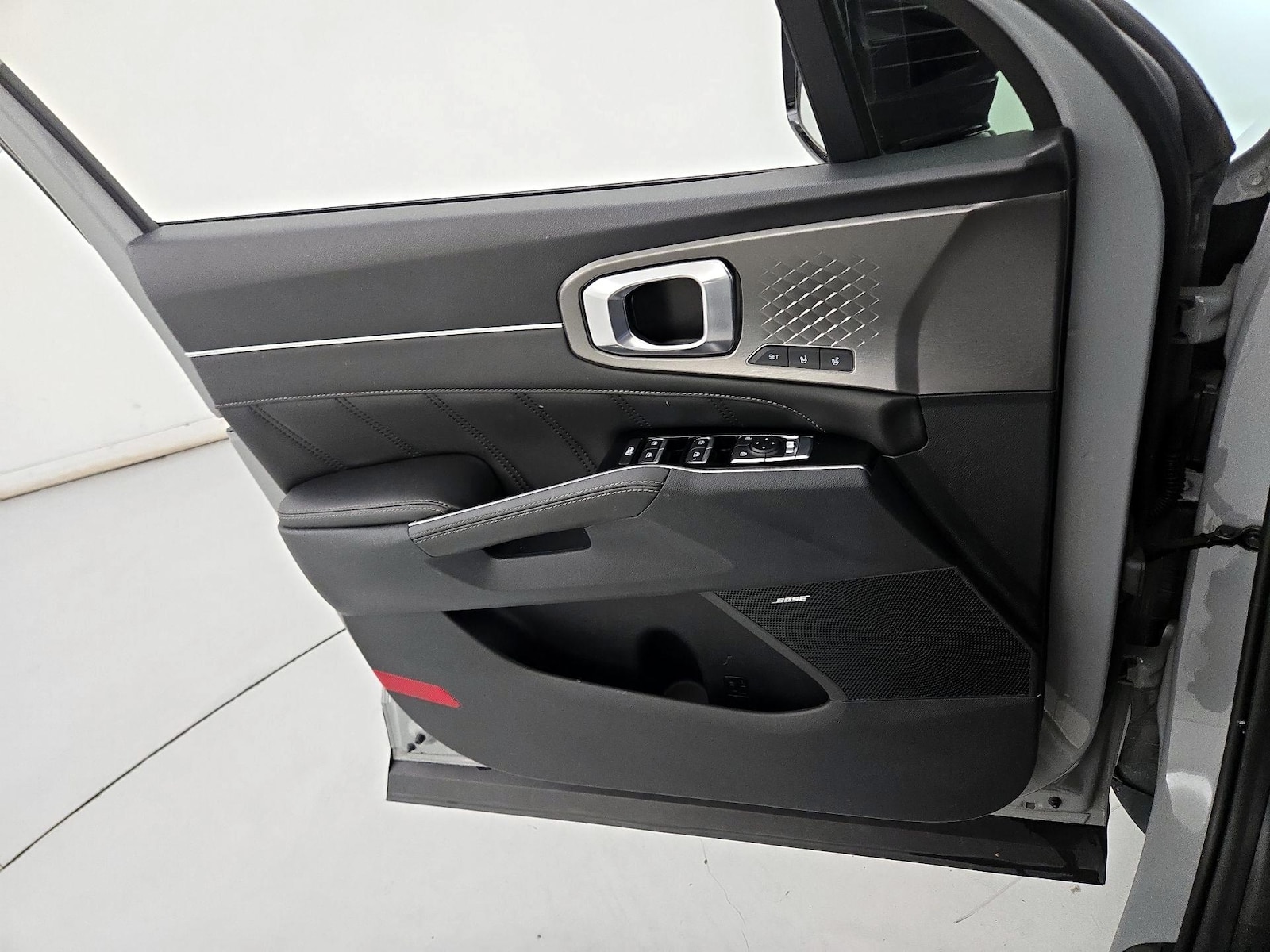 2022 Kia Sorento SX - Photo 13