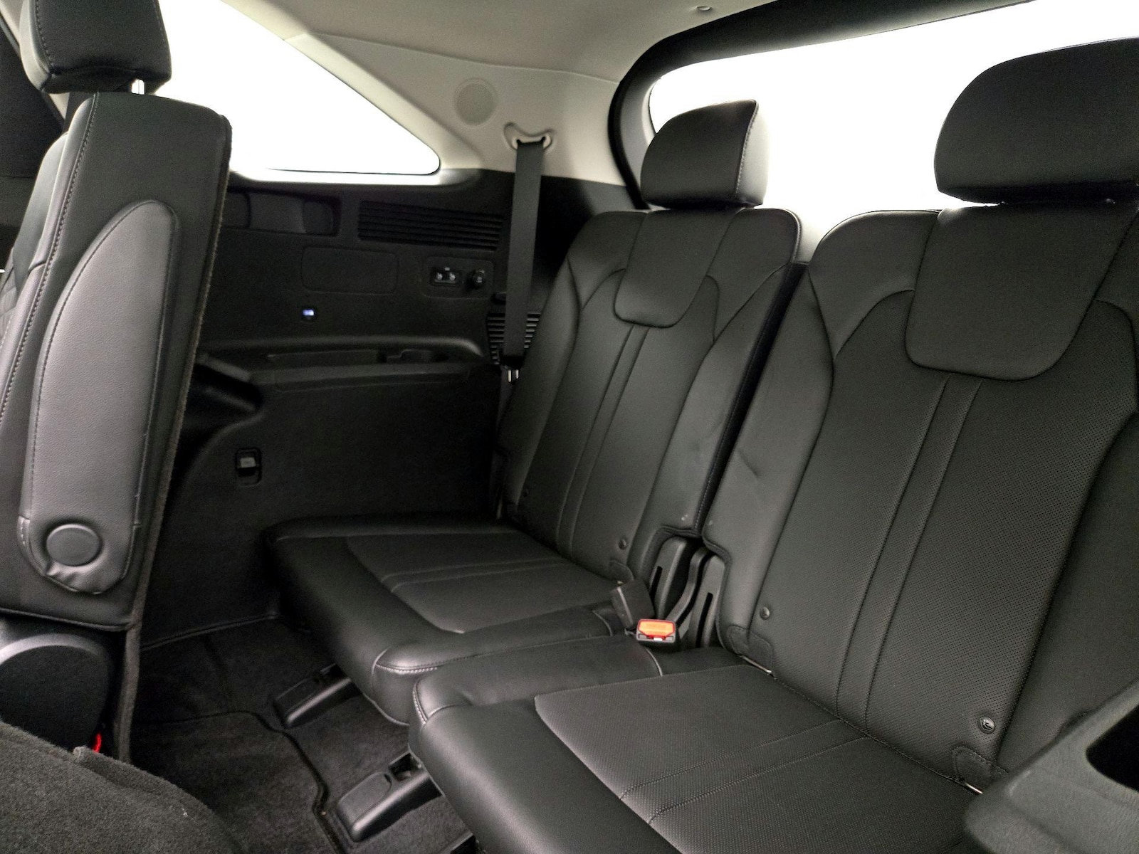 2022 Kia Sorento SX - Photo 23