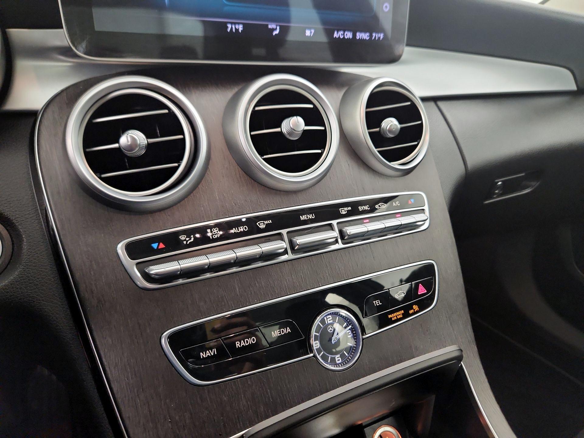 Thumbnail: 2020 Mercedes-Benz C-Class - 16