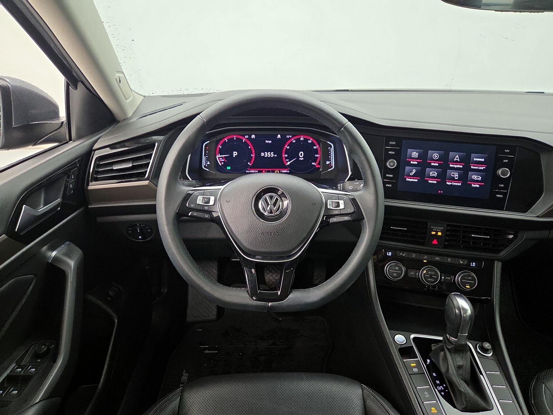 Thumbnail: 2019 Volkswagen Jetta - 10