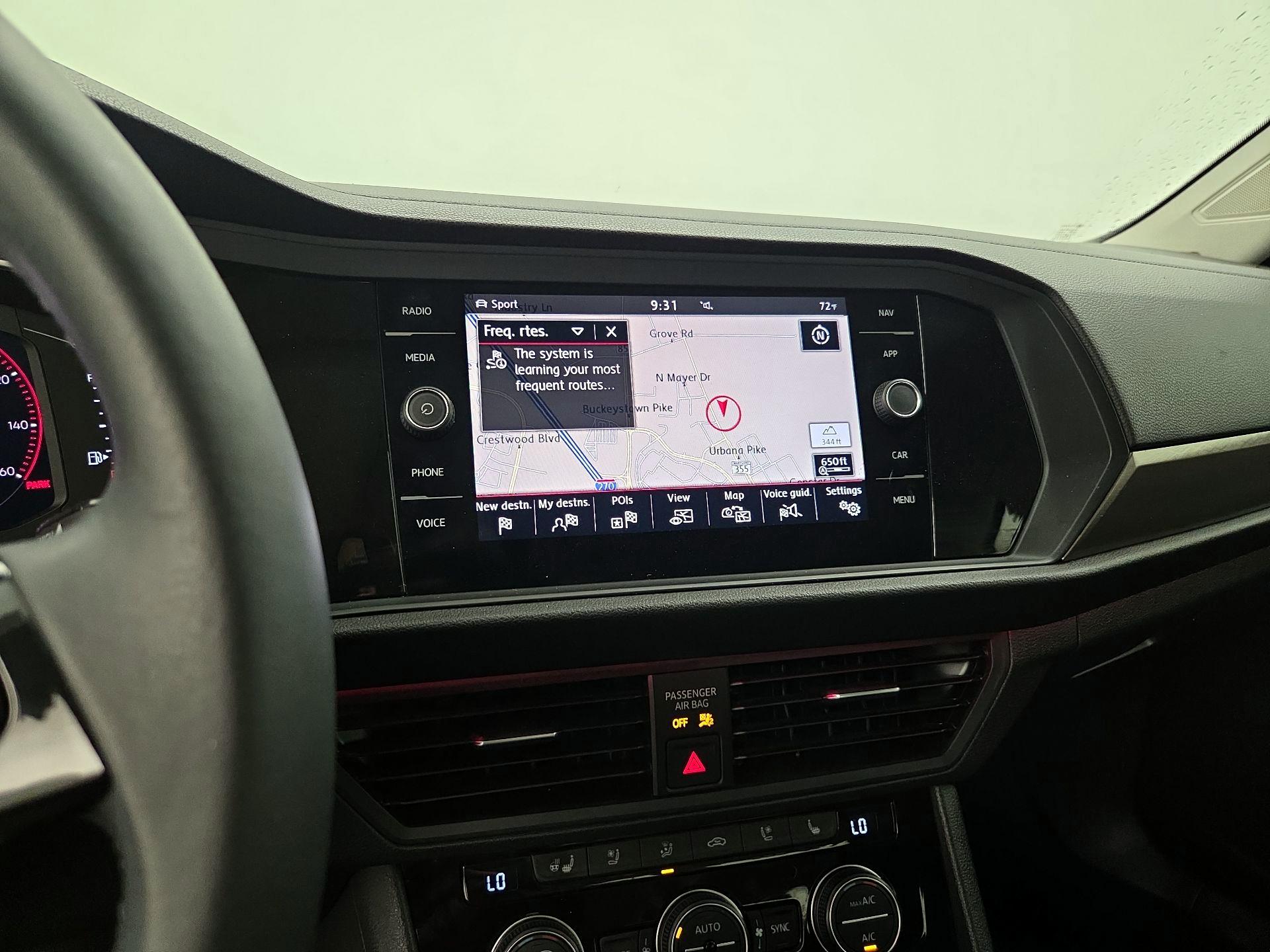 Thumbnail: 2019 Volkswagen Jetta - 14