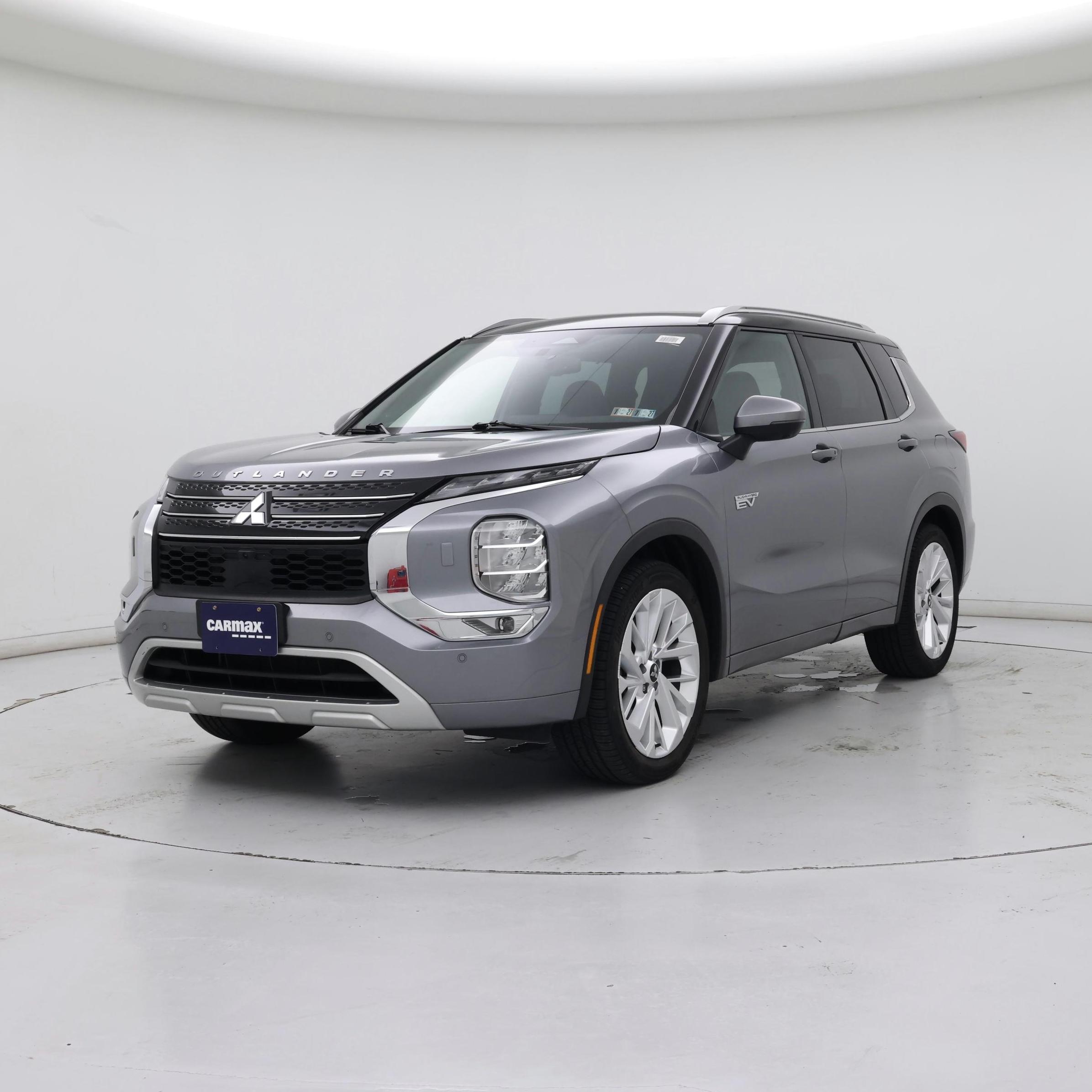 Thumbnail: 2023 Mitsubishi Outlander - 4