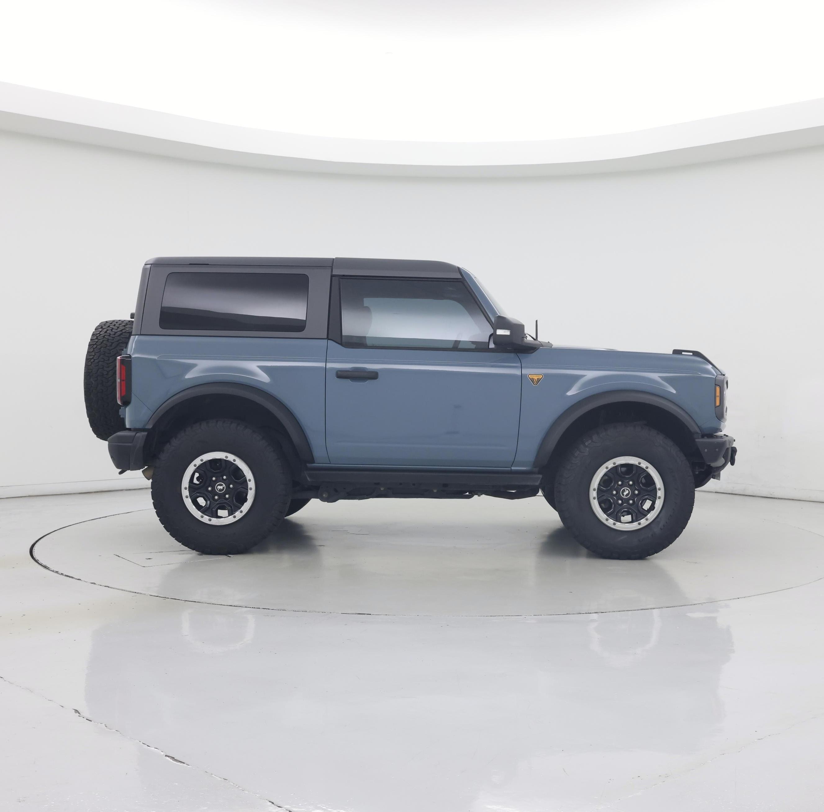 Thumbnail: 2022 Ford Bronco - 7