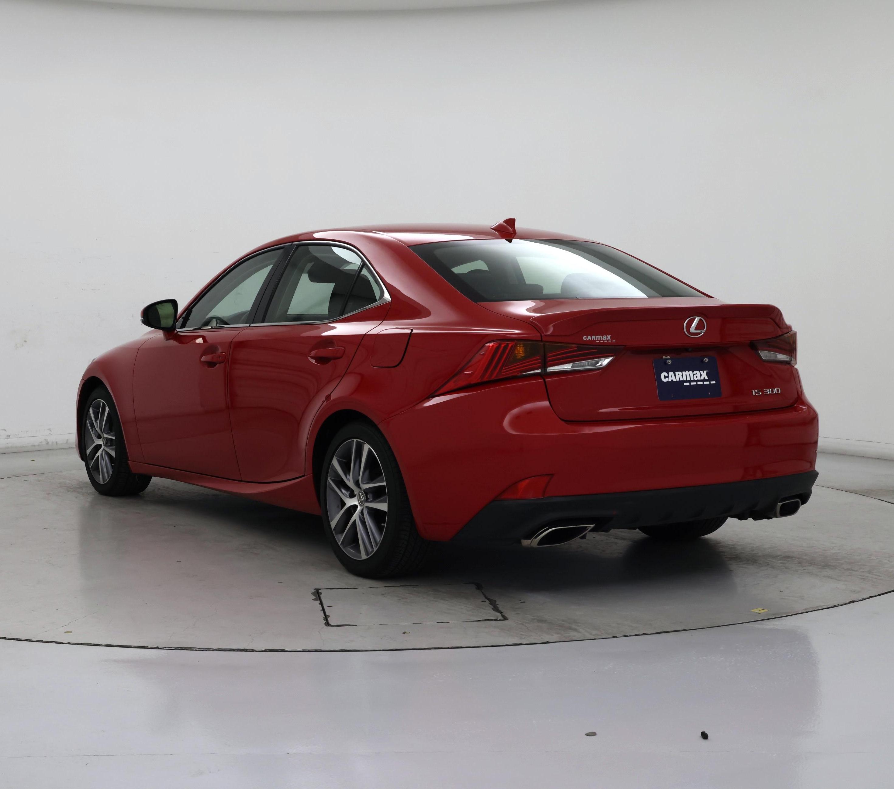 Thumbnail: 2018 Lexus IS - 2