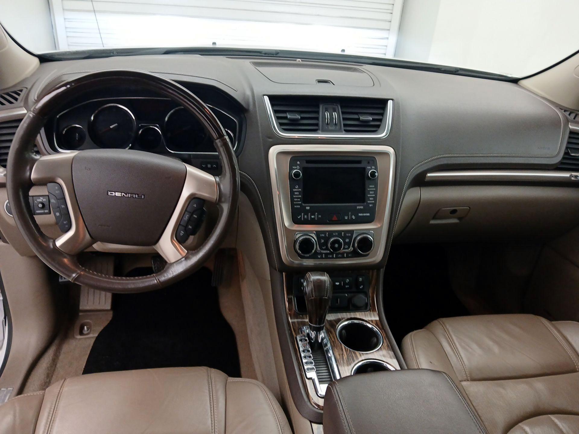 Thumbnail: 2016 GMC Acadia - 9